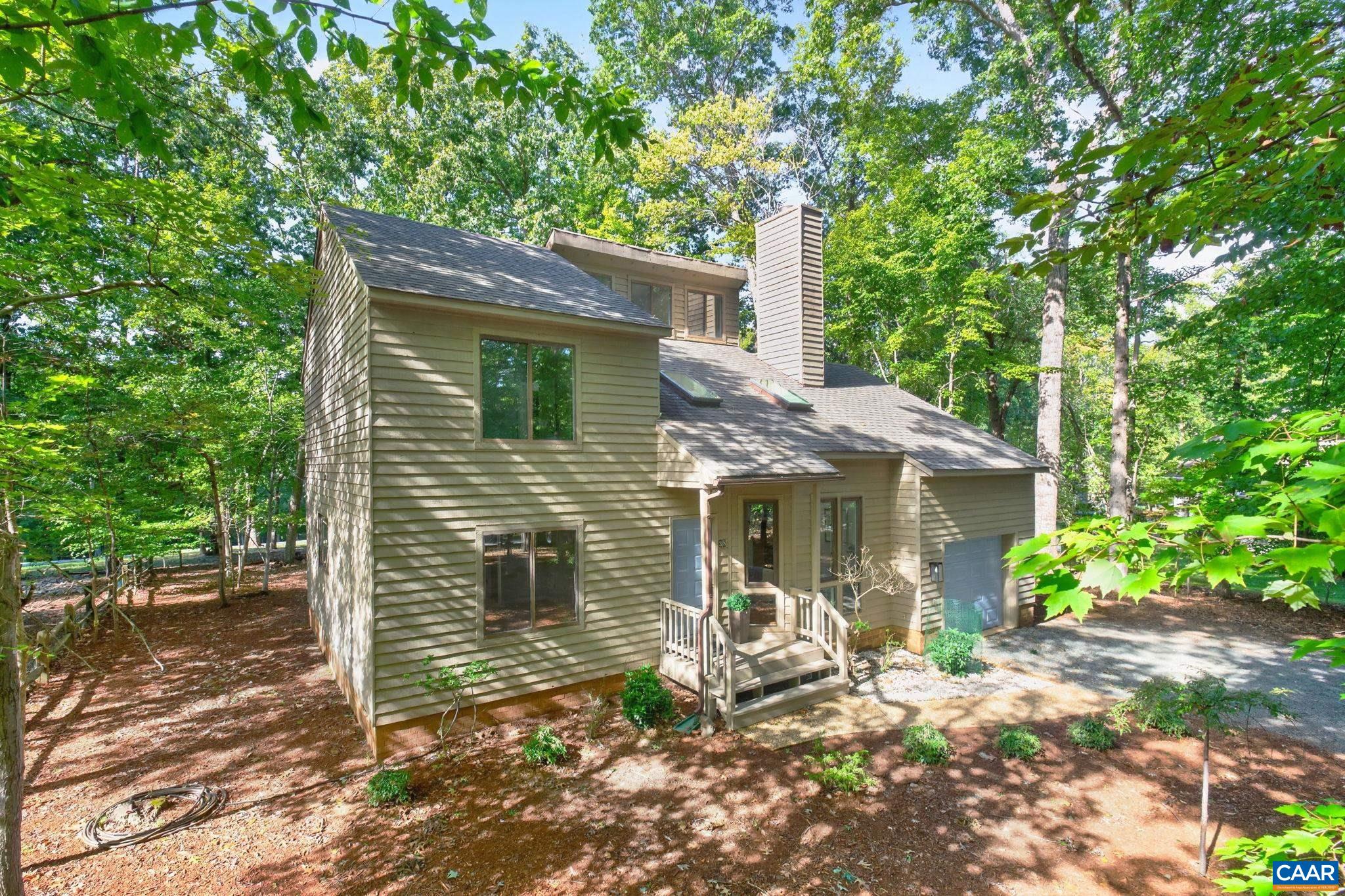 38 DOGLEG RD