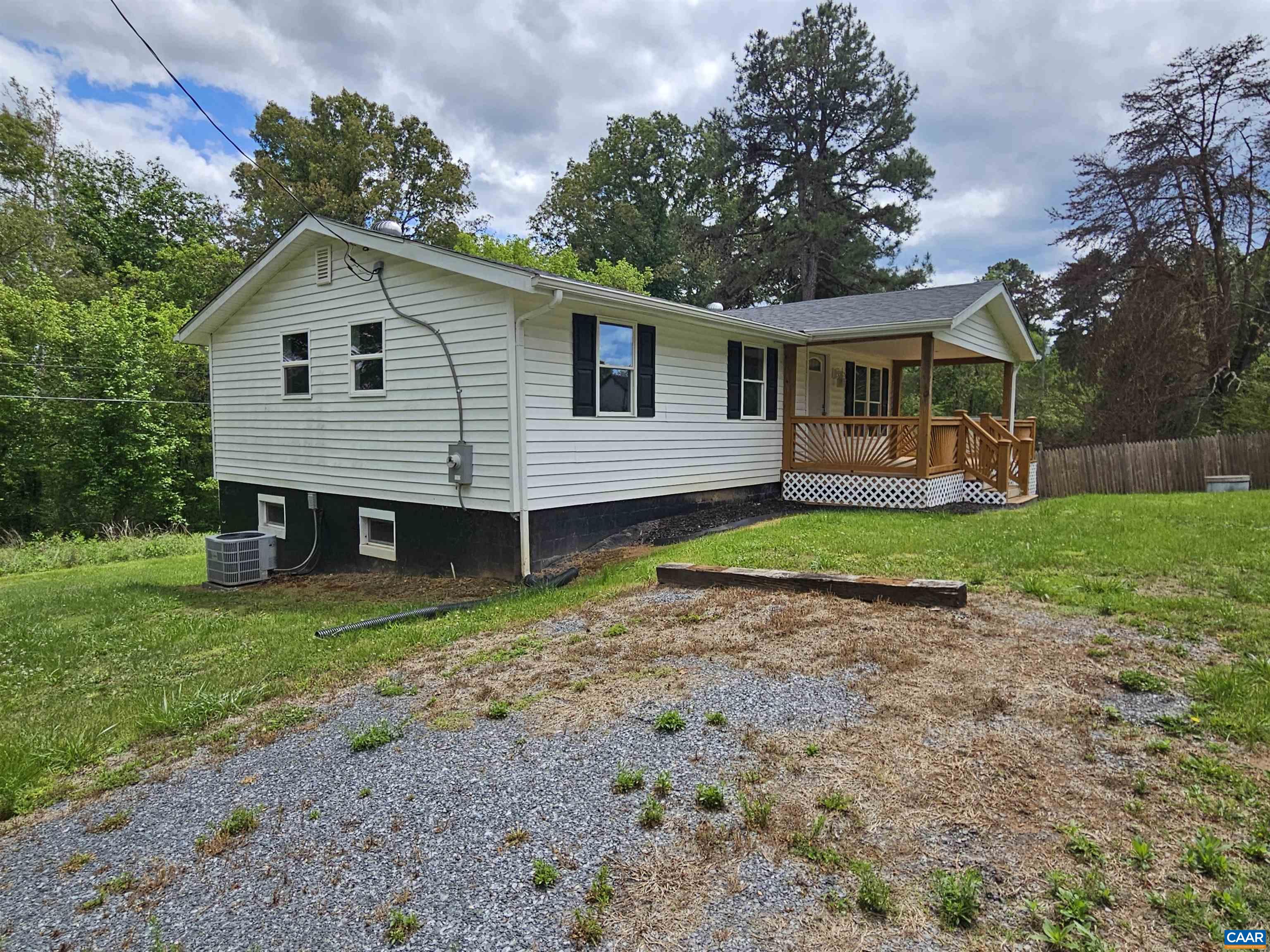 5290 DIXIE HILL RD