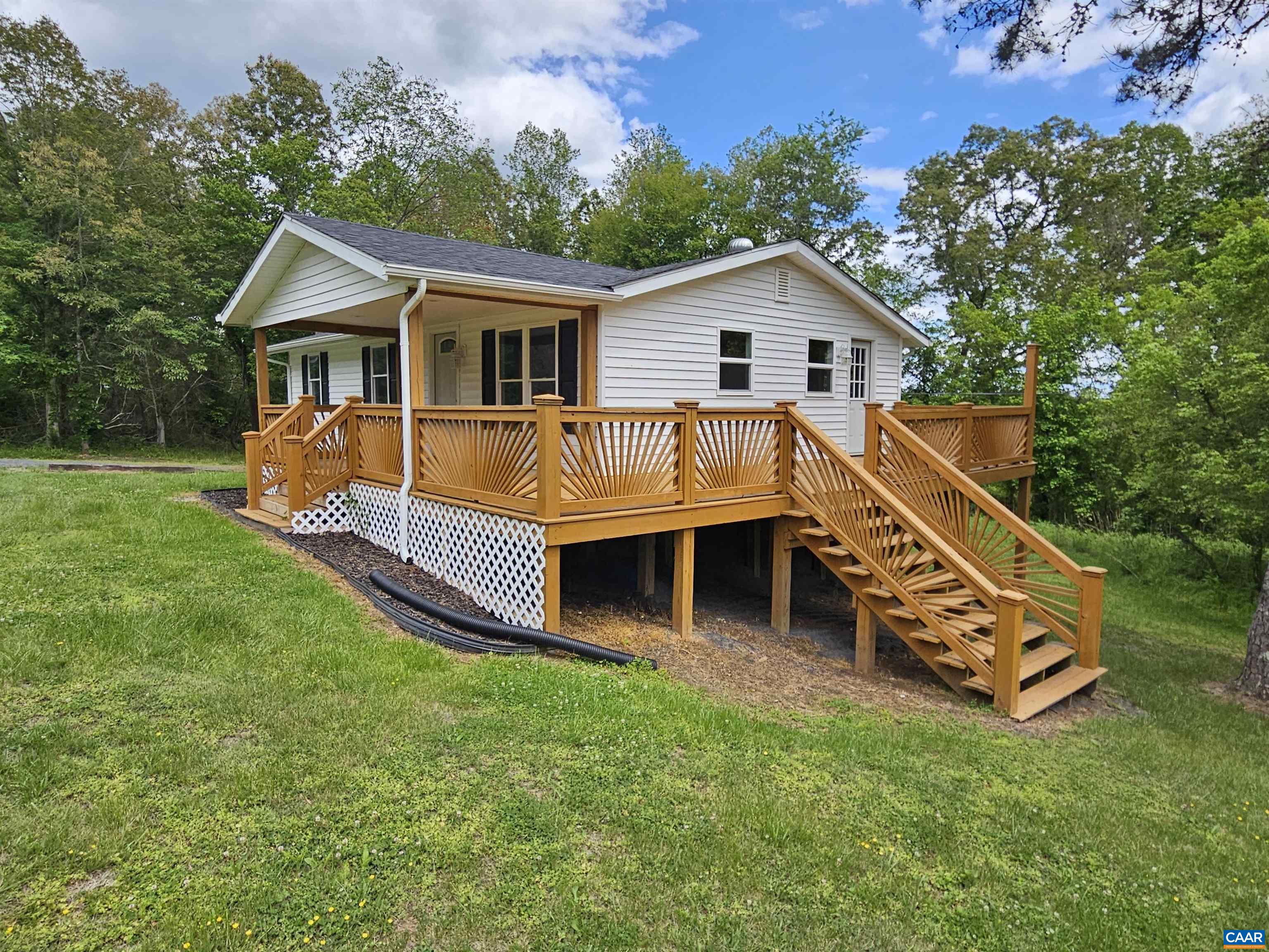 5290 DIXIE HILL RD