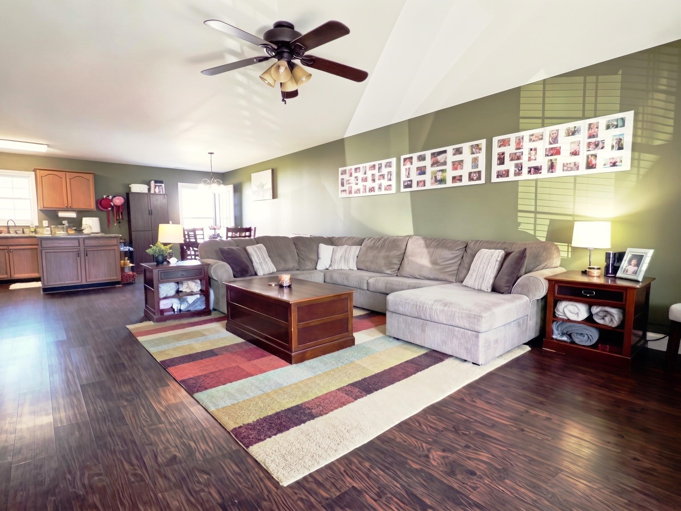 803 CARSON CIR