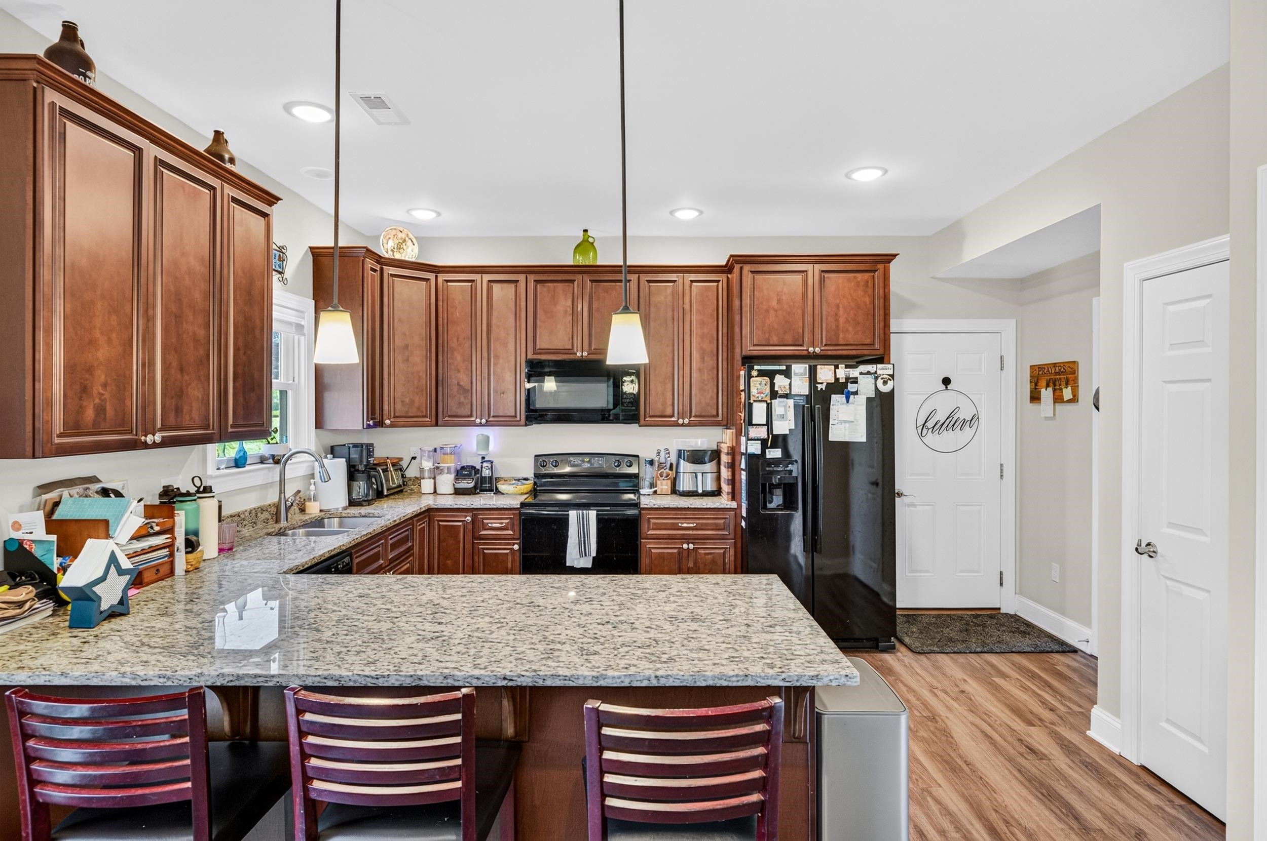 1250 COTTAGE LANE RD