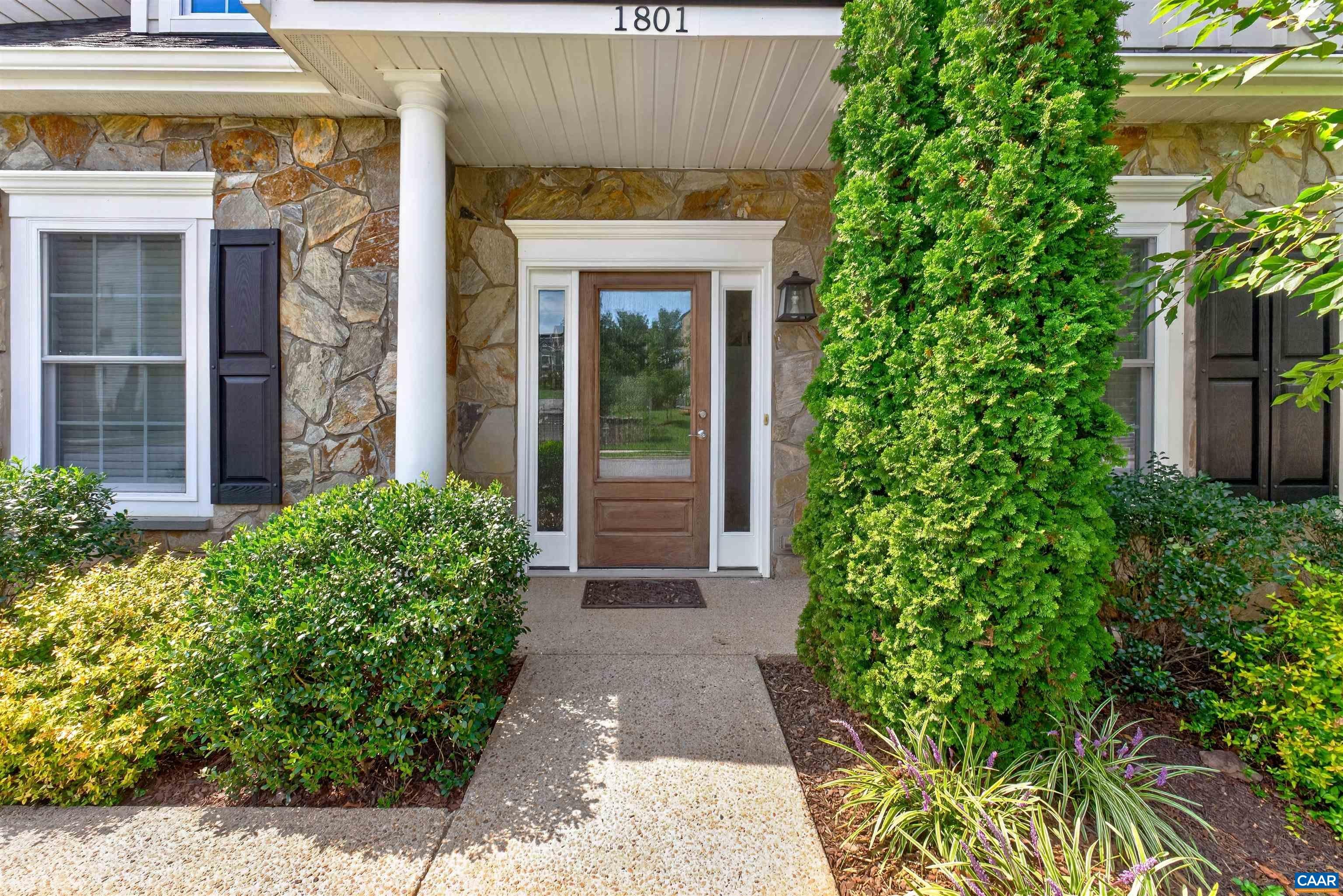 1801 MARIETTA DR