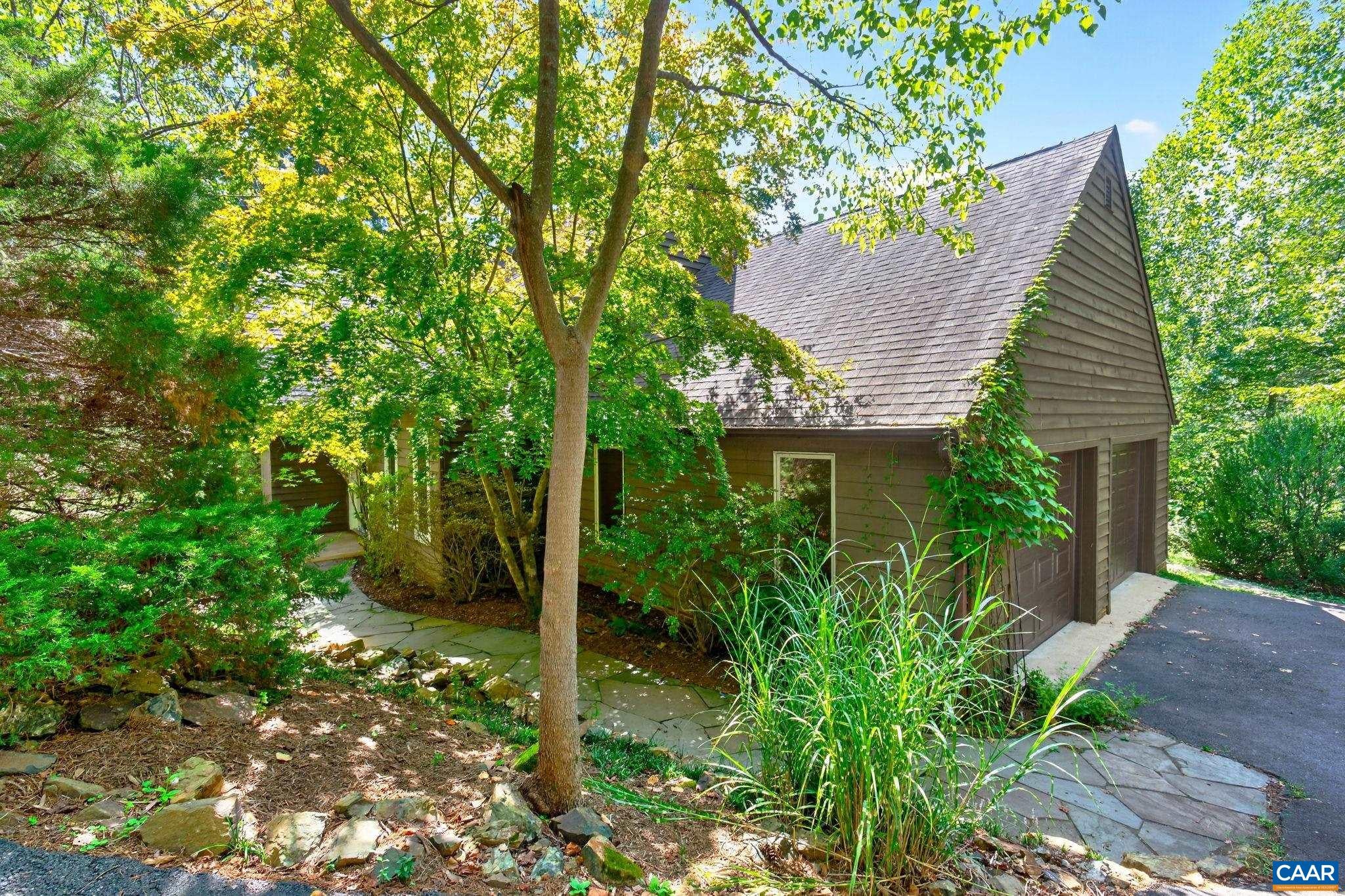 1381 GRISTMILL DR
