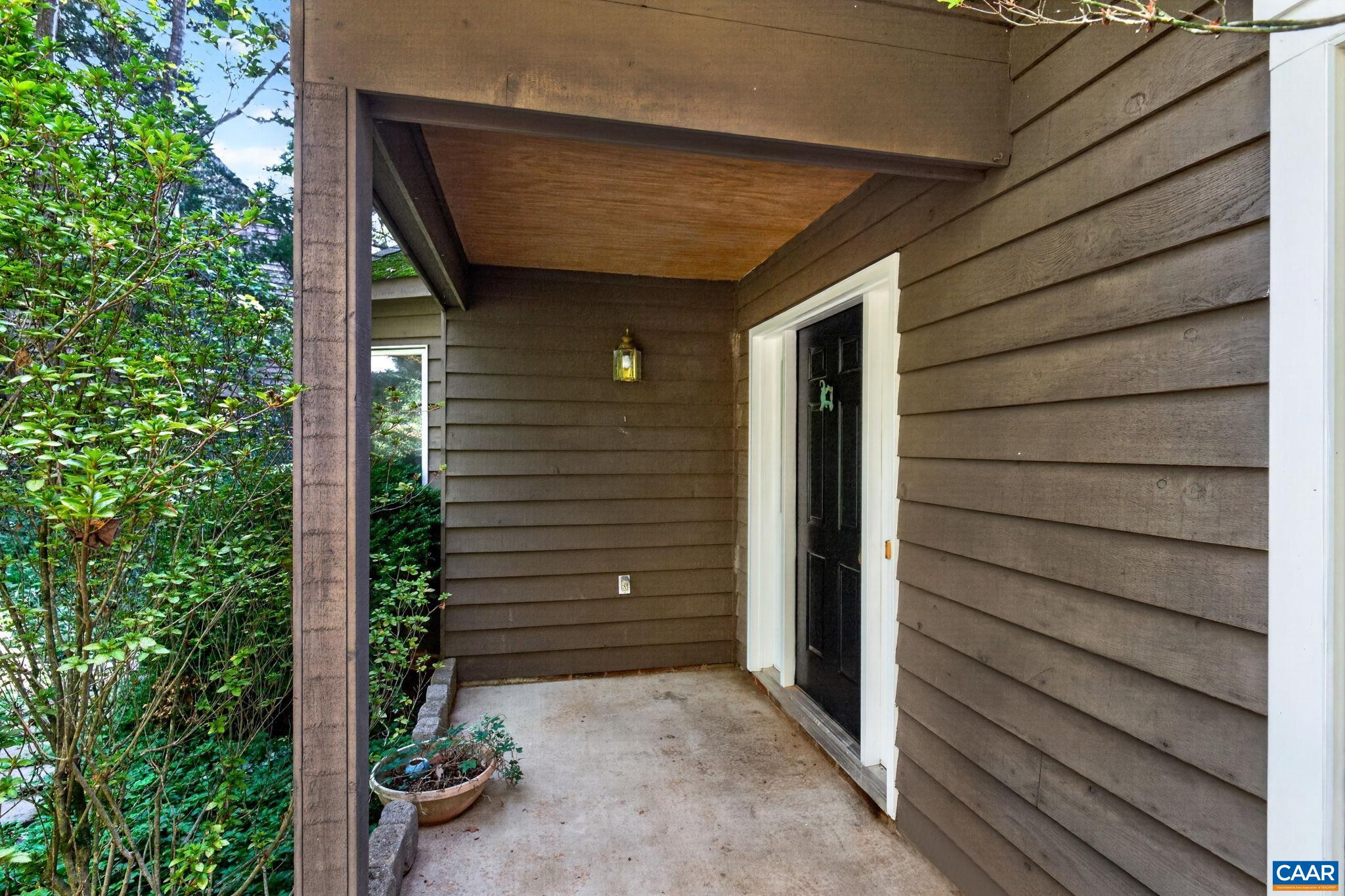 1381 GRISTMILL DR