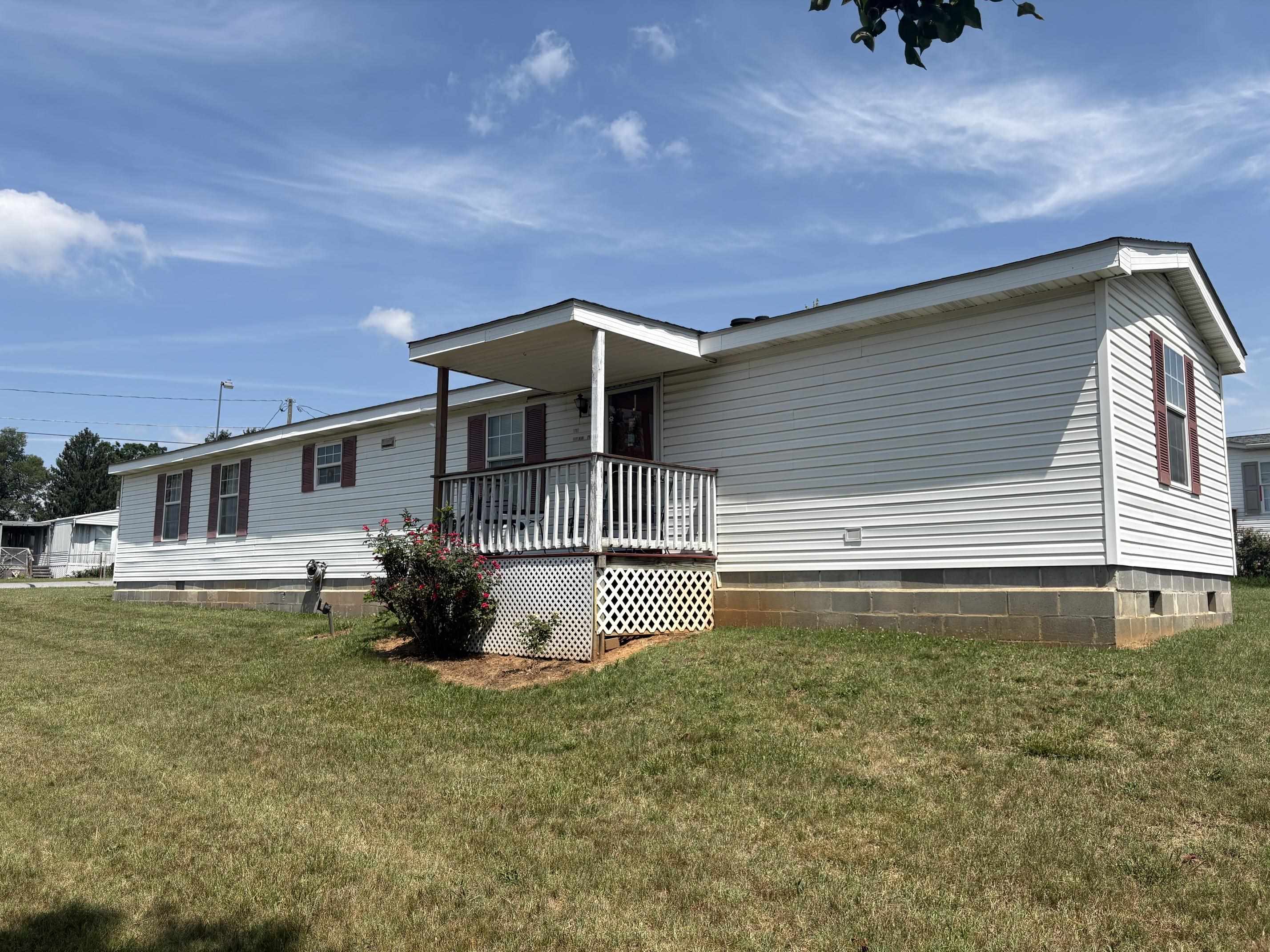 1701 Hopeman Pkwy, Waynesboro, VA, 22980