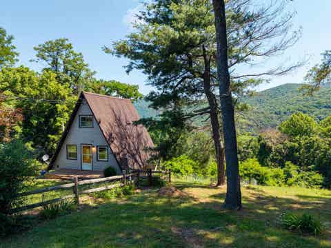 Photo for 1093 OVERLOOK MOUNTAIN RD
