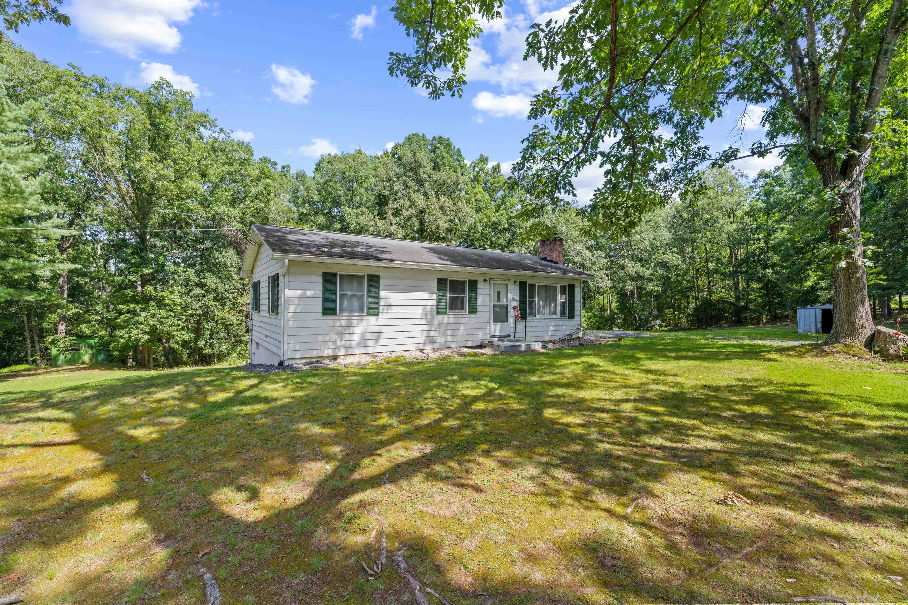 5023 SMITH CREEK RD
