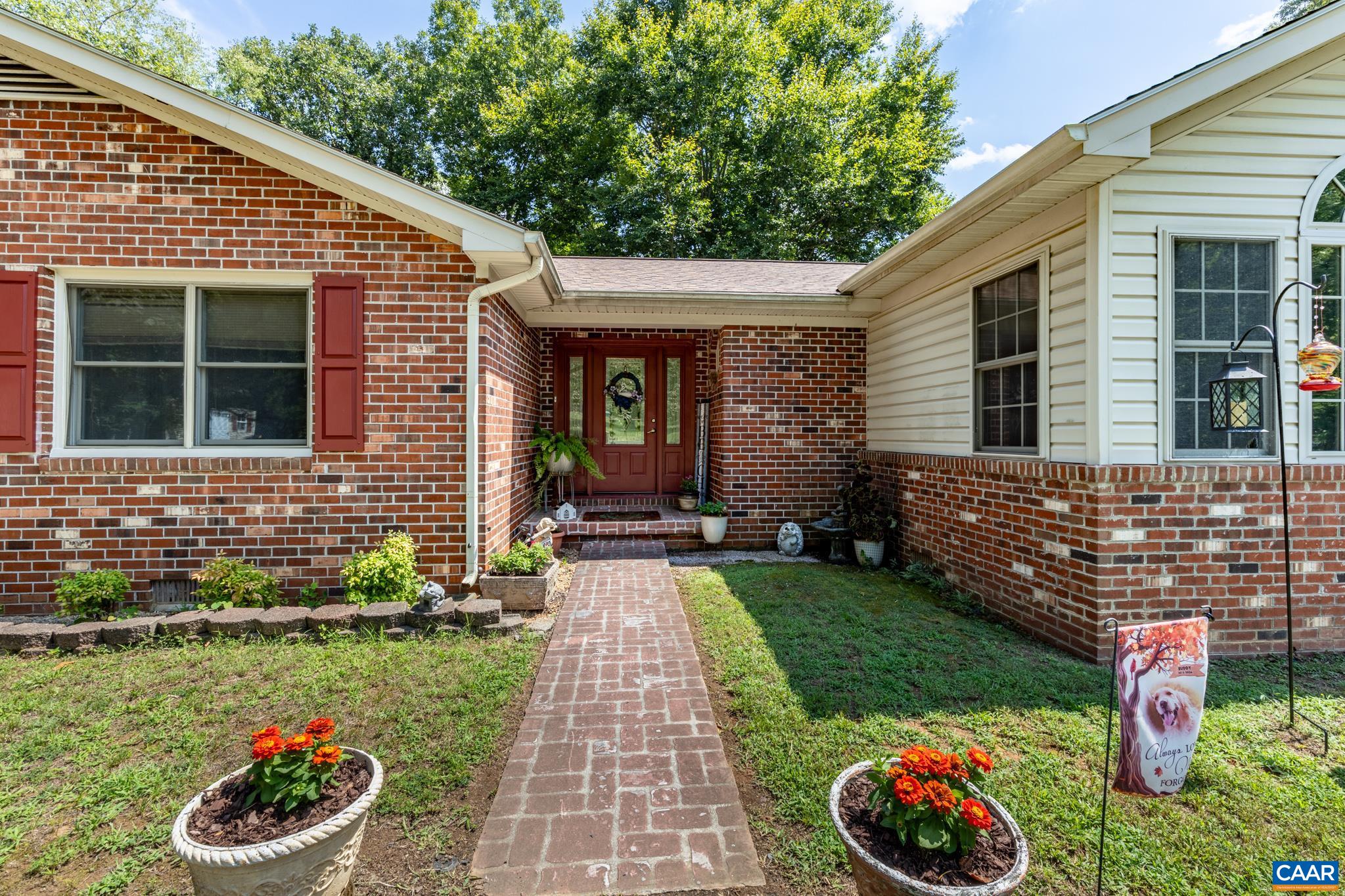 725 MECHUNK CREEK DR