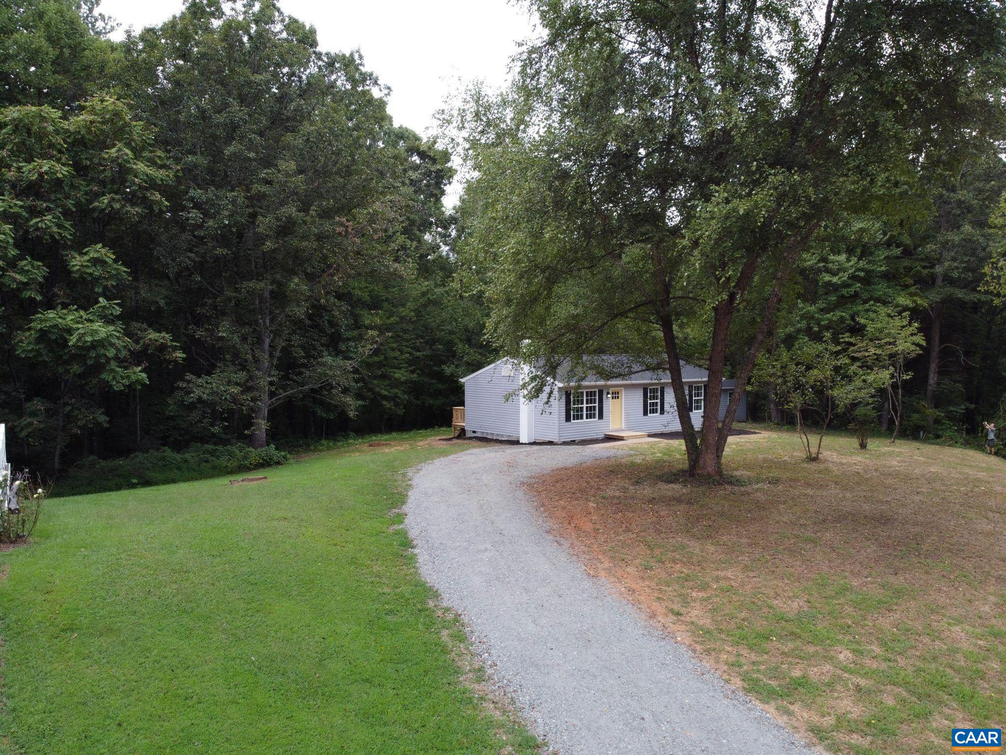 87 WOOD DR