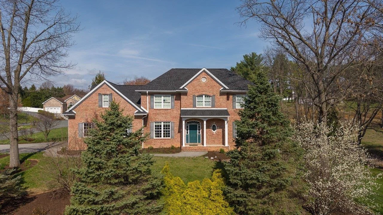 1281 Kentshire Dr