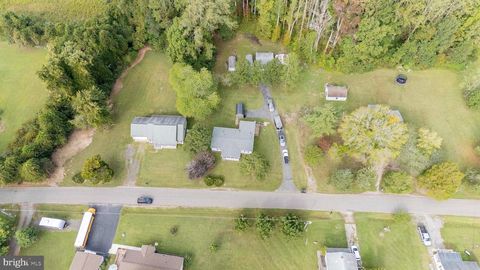 Photo of 5924 Bradley Ln, Spotsylvania, VA 22551 (MLS # VASP2036814)