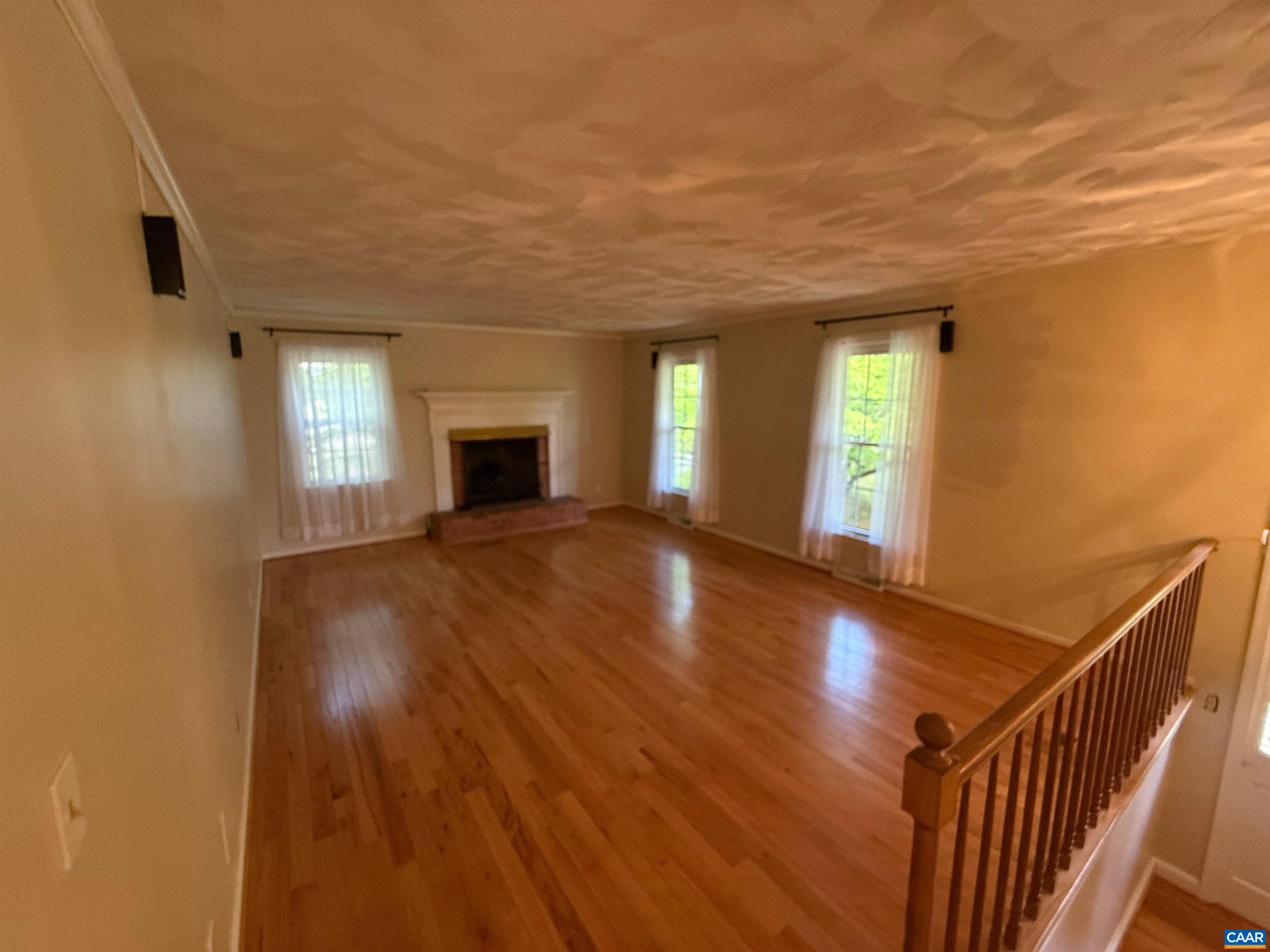 540 WILLWOOD DR