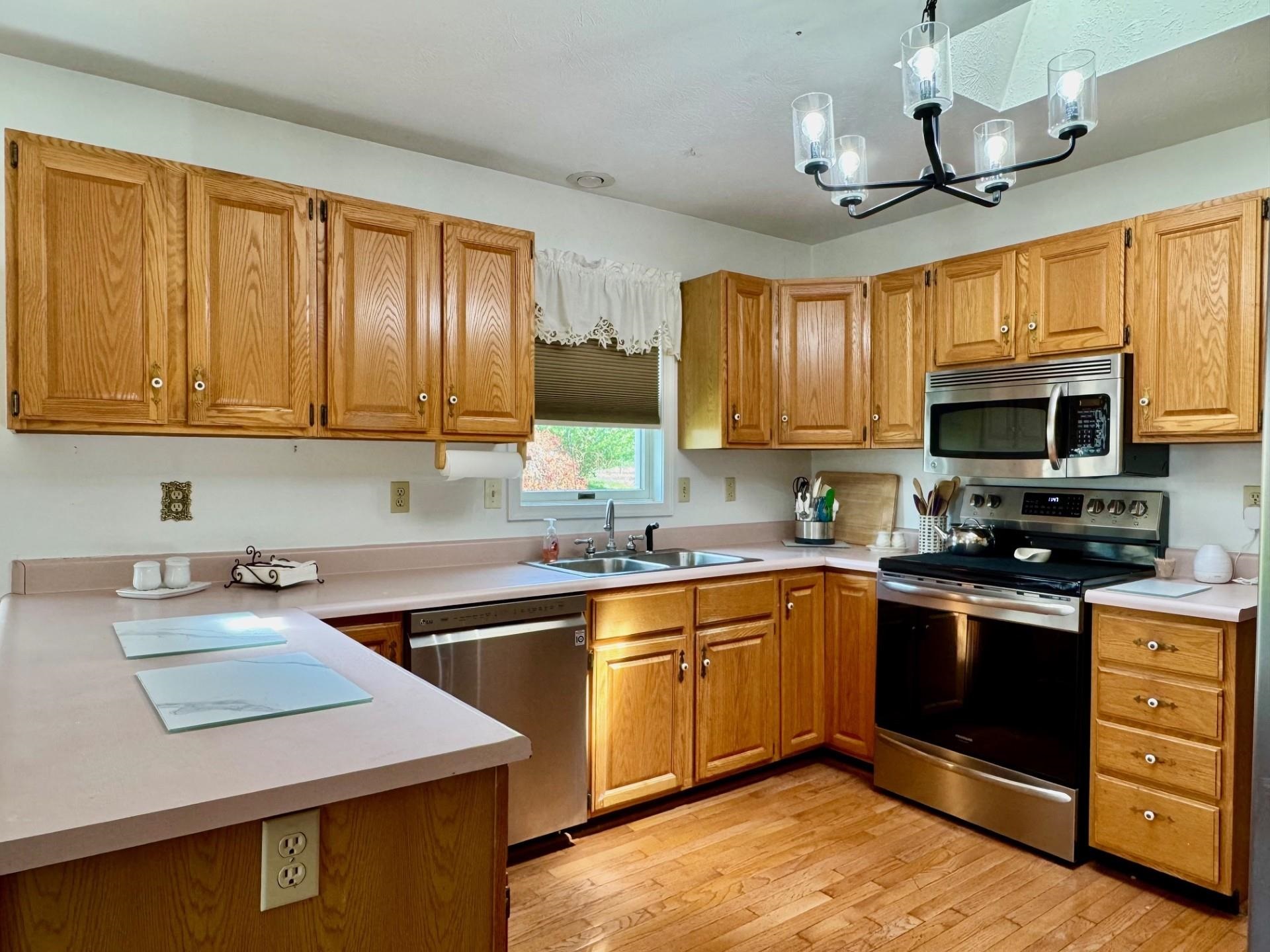 98 GRANARY RD
