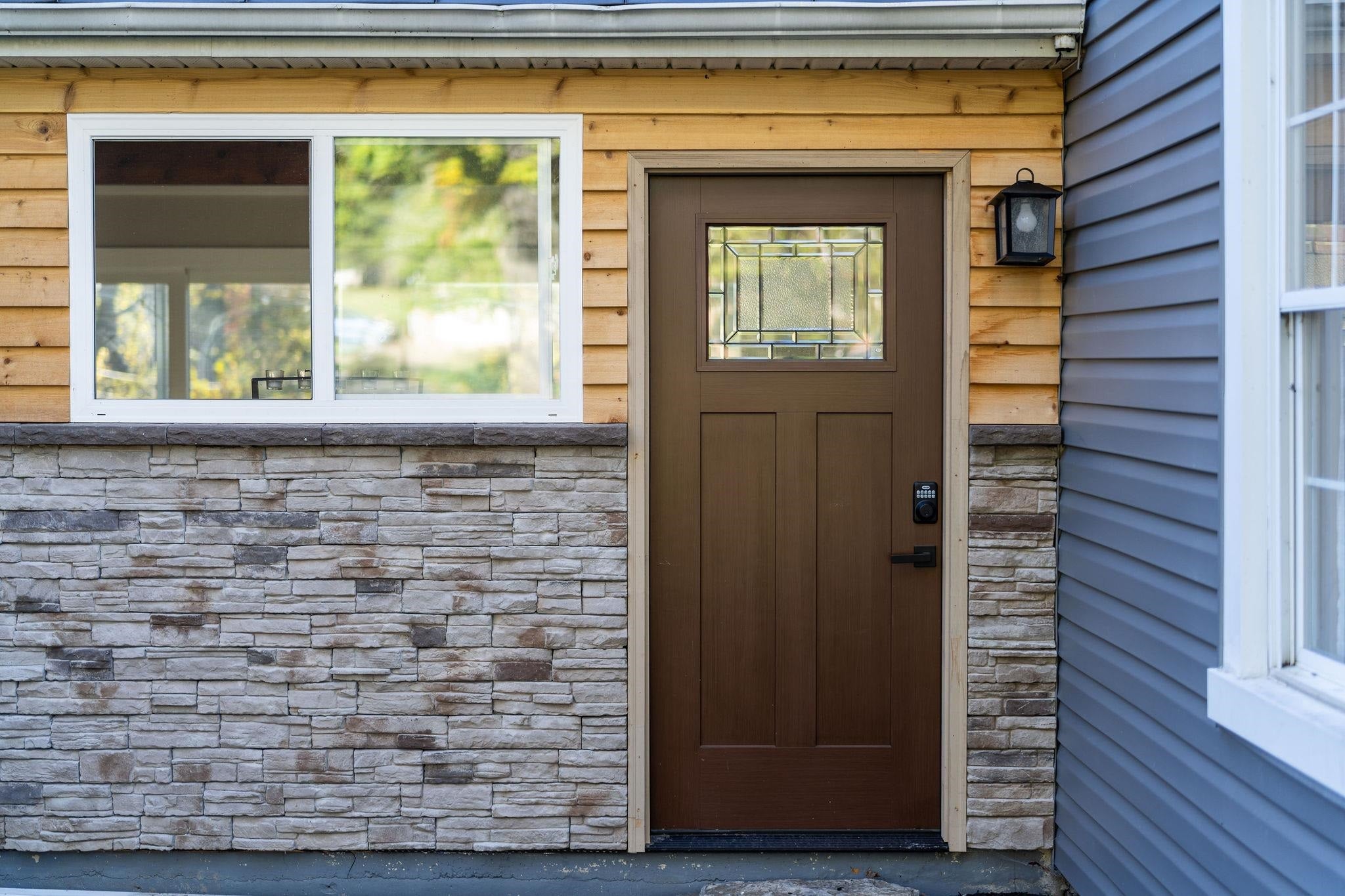 132 BROOK CT