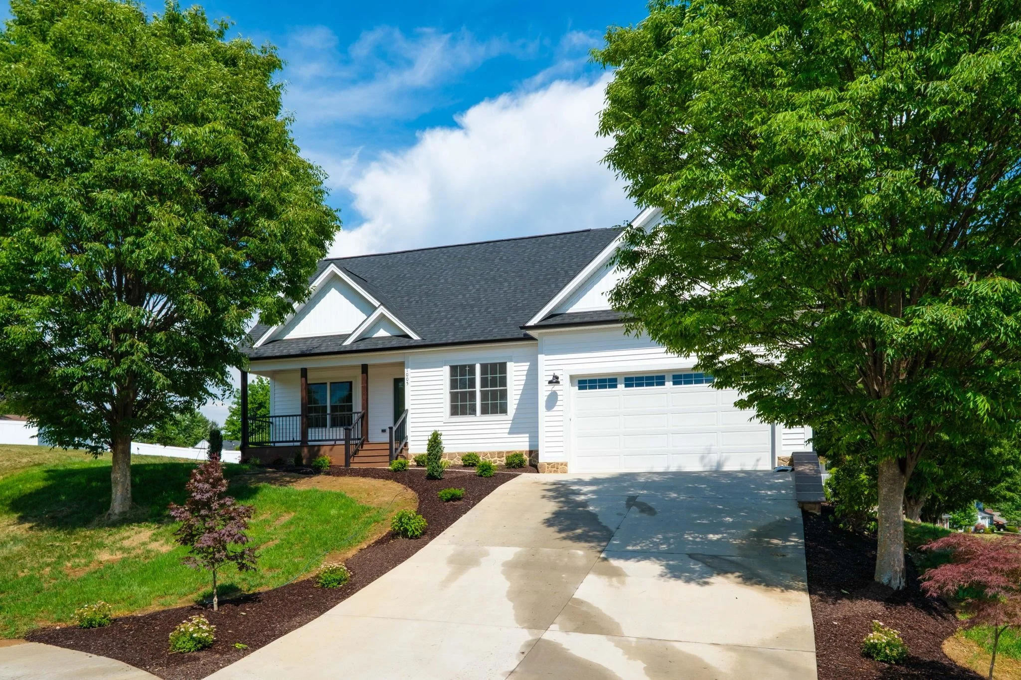 1005 High Point Ct