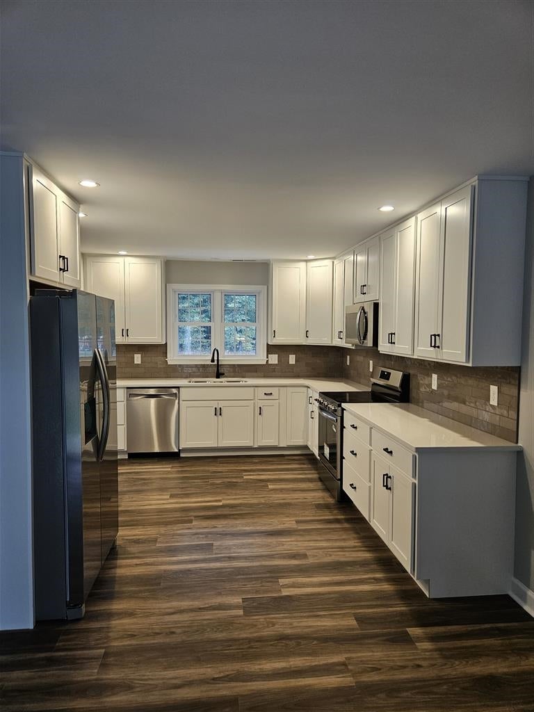 74 EVERGREEN CT