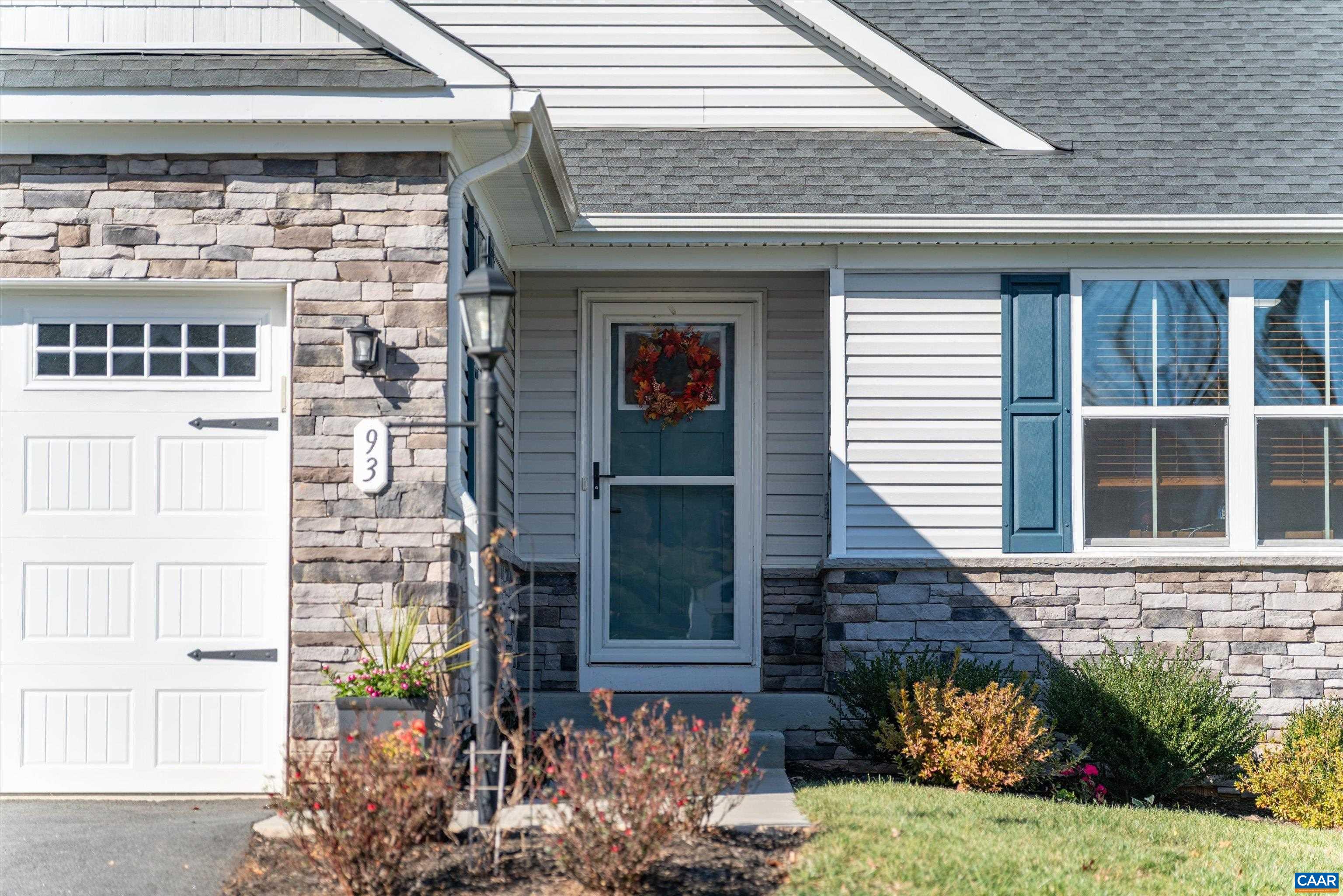 93 ARCHER DR