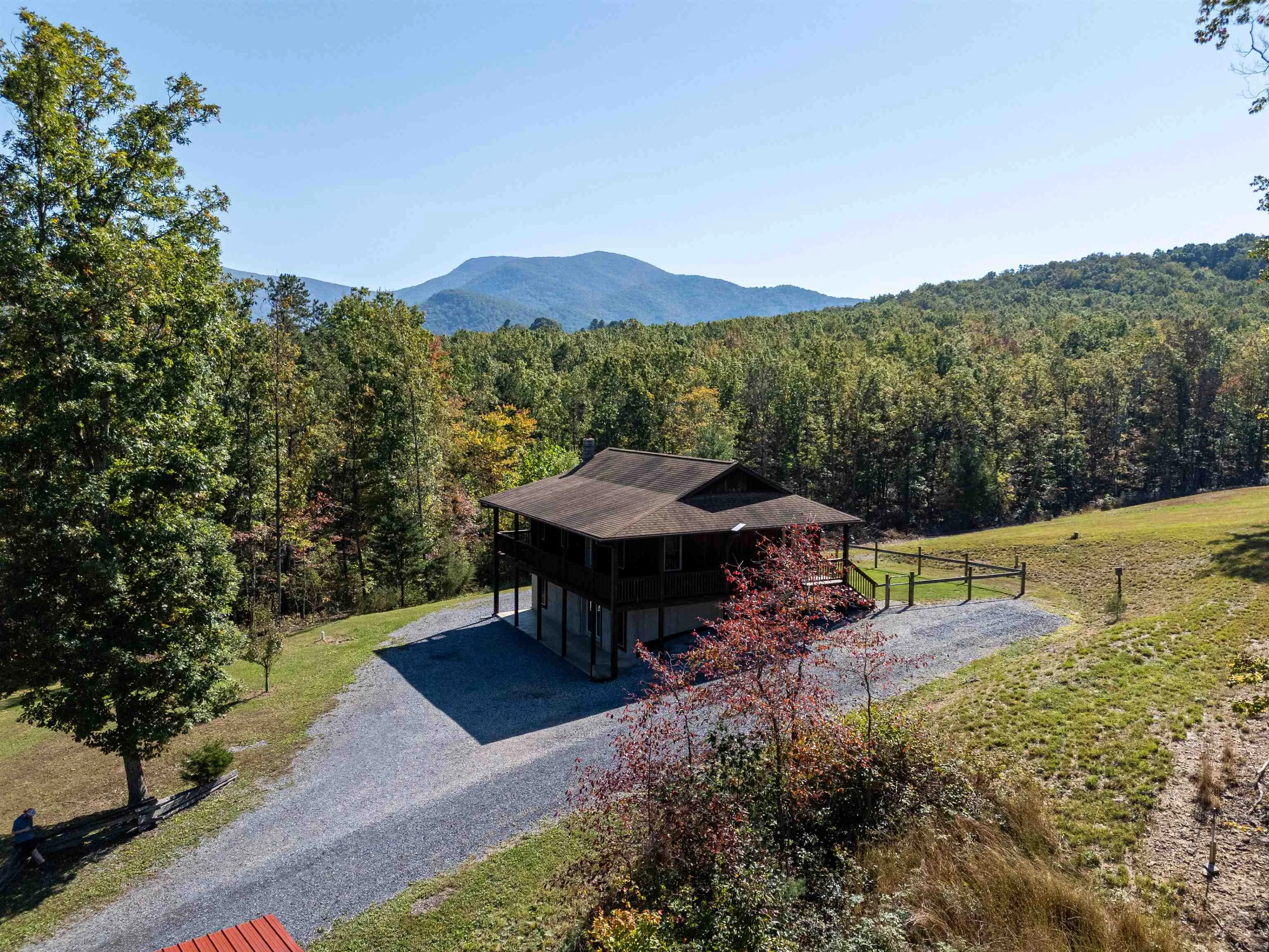 325 Old Wagon Rd