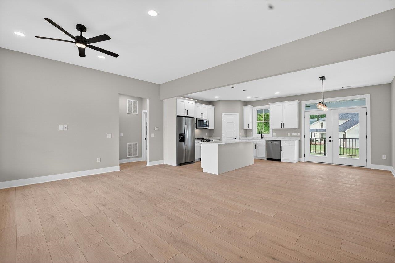 10275 DALMATIAN DR