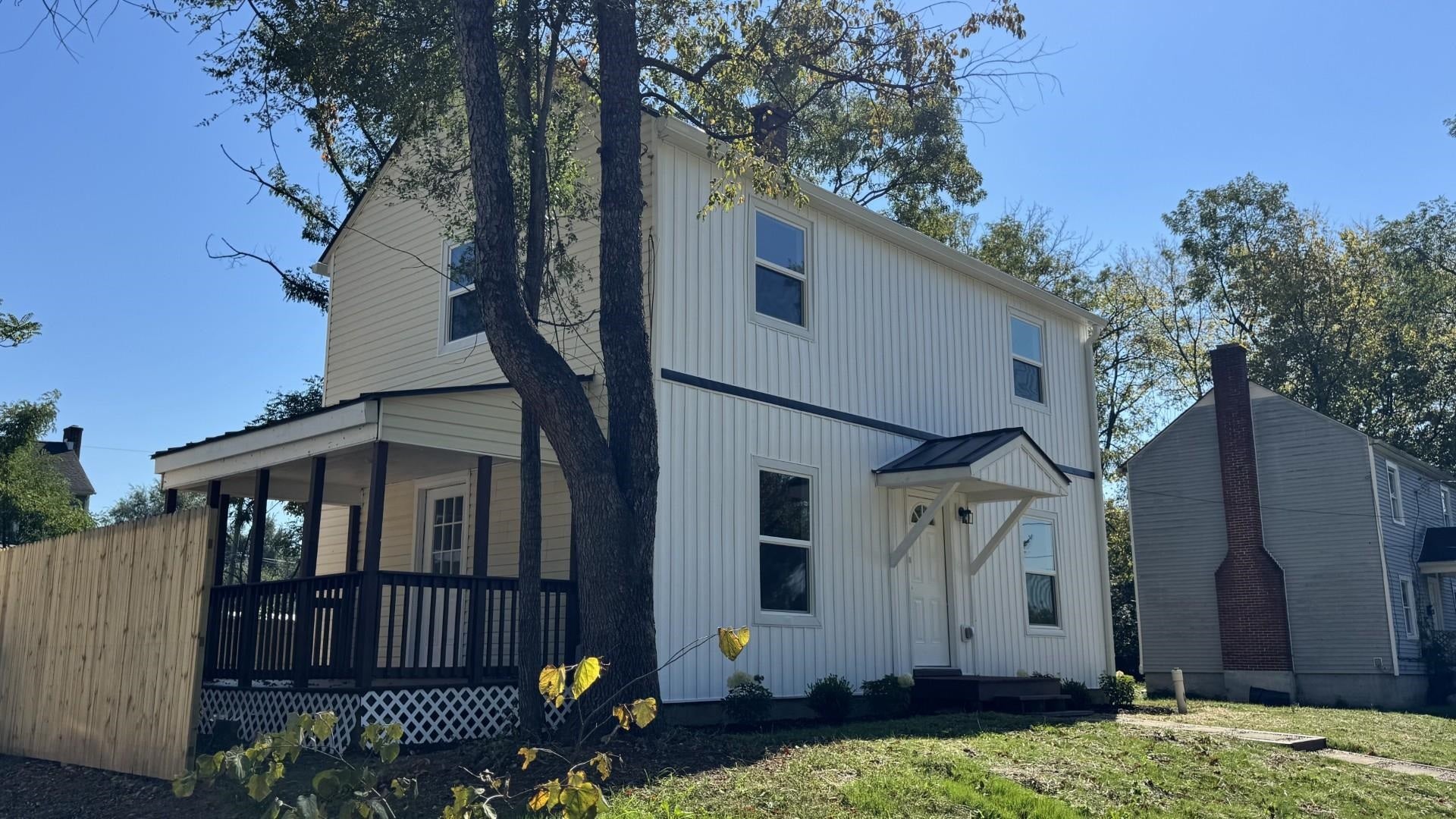 174 N WINCHESTER AVE