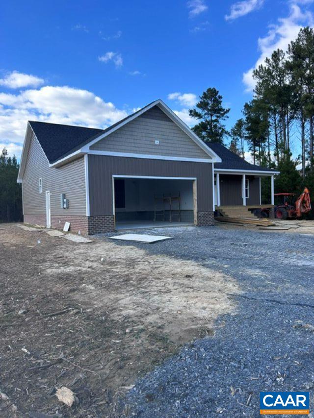 1554 COMMUNITY HOUSE RD