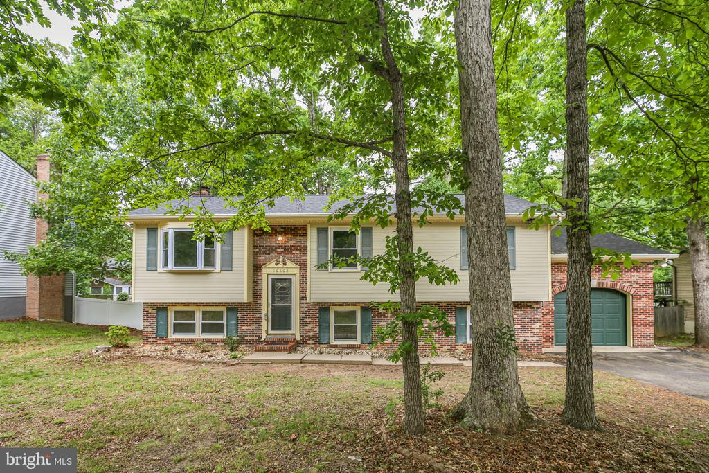 10608 HOLLEYBROOKE DR