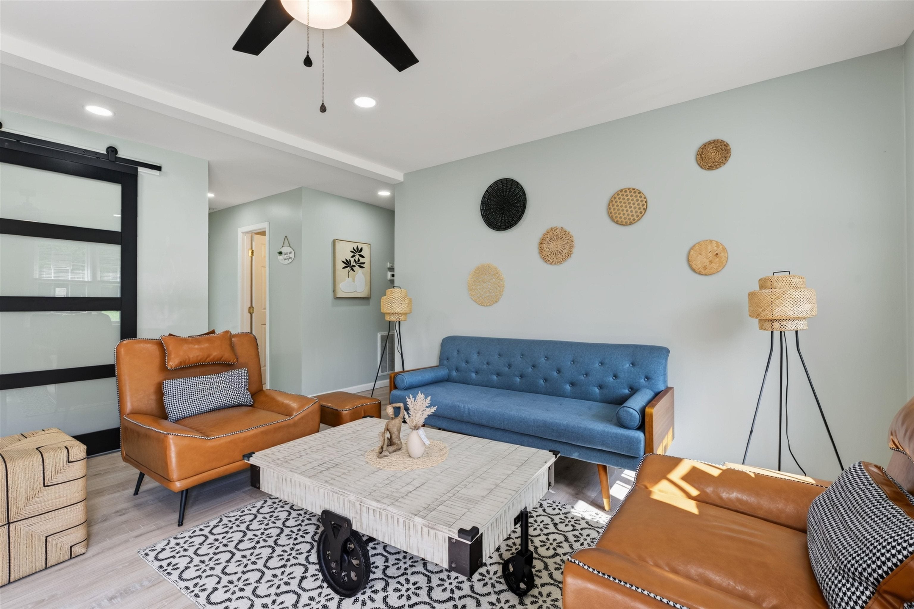 247 LITTLE CHURCH LN