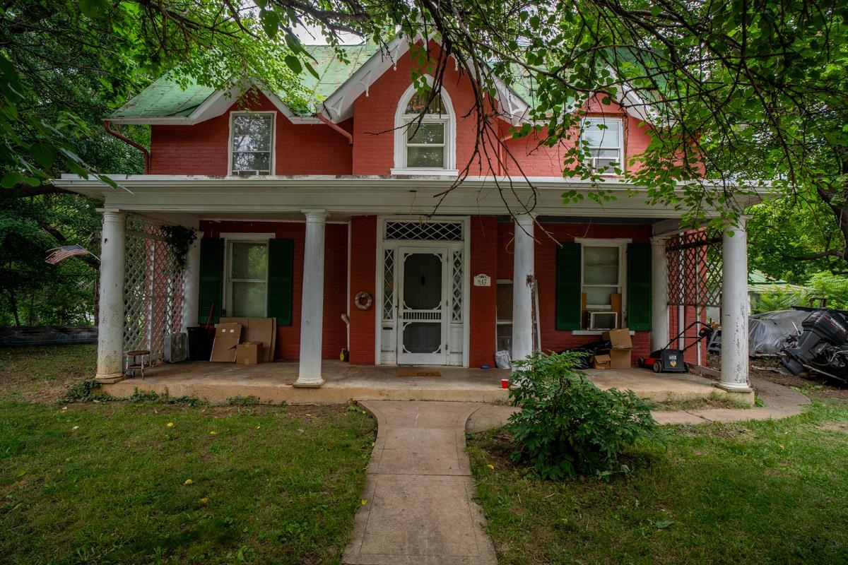 847 Maple Ave, Staunton, VA, 24401