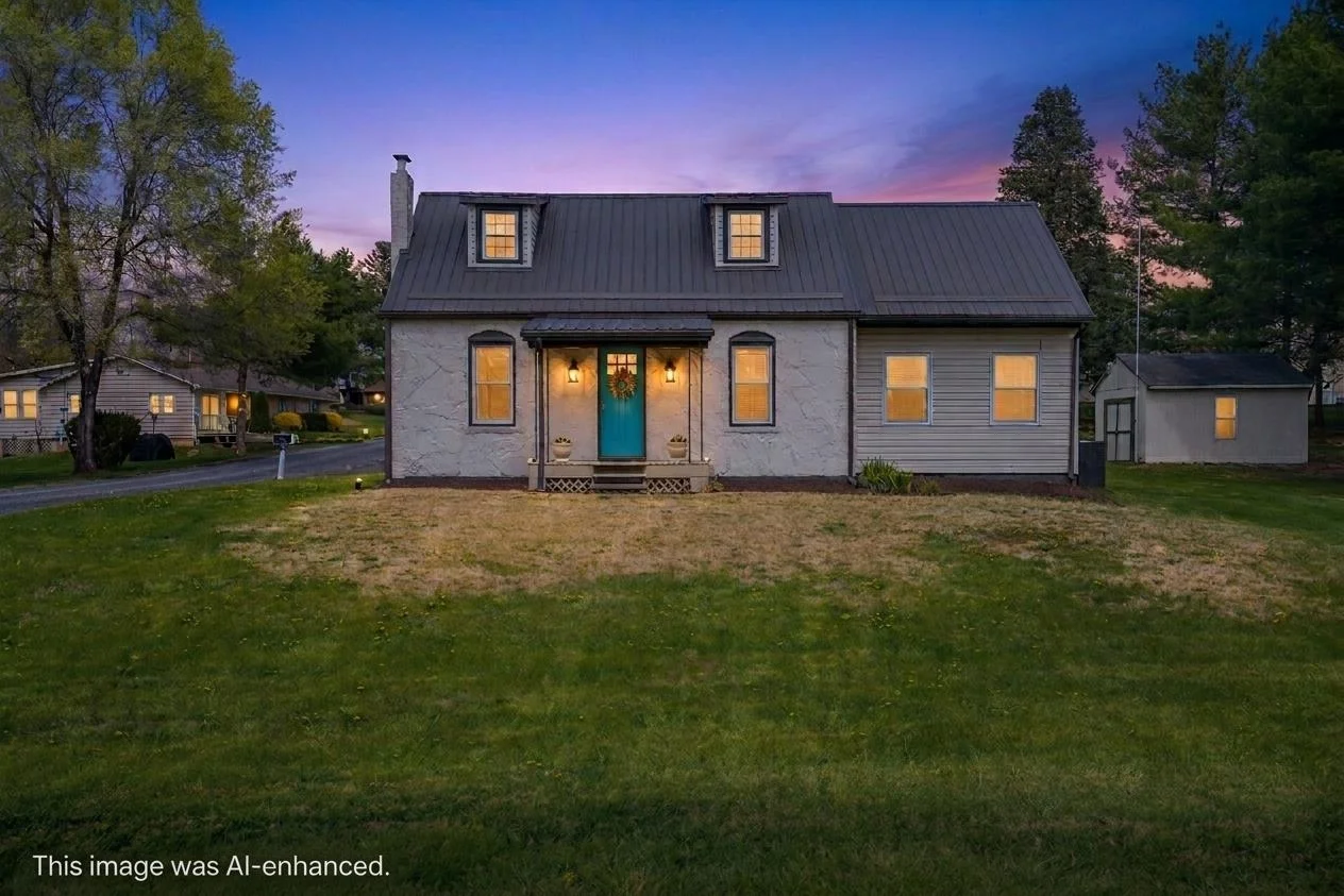 15 Romaine Ln