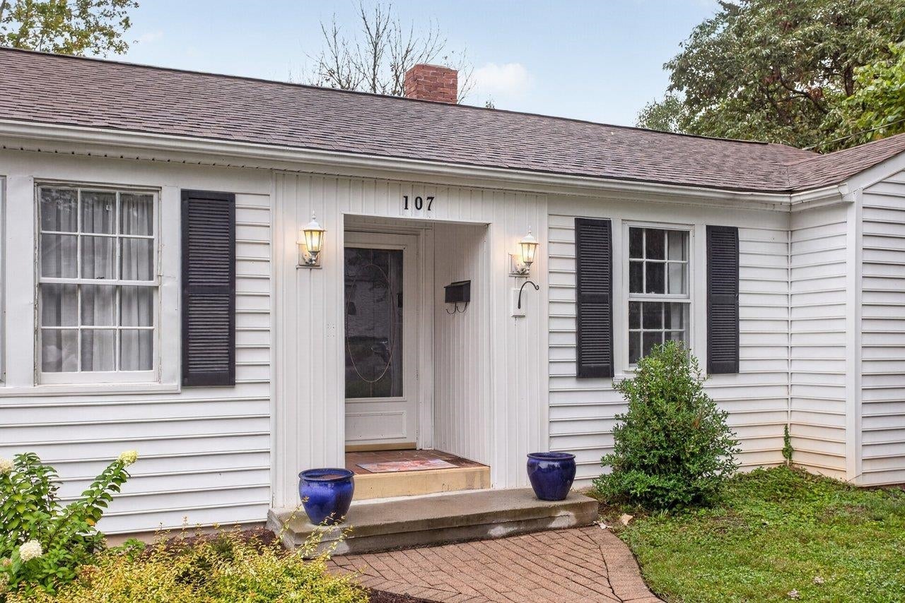 107 HARPER CT