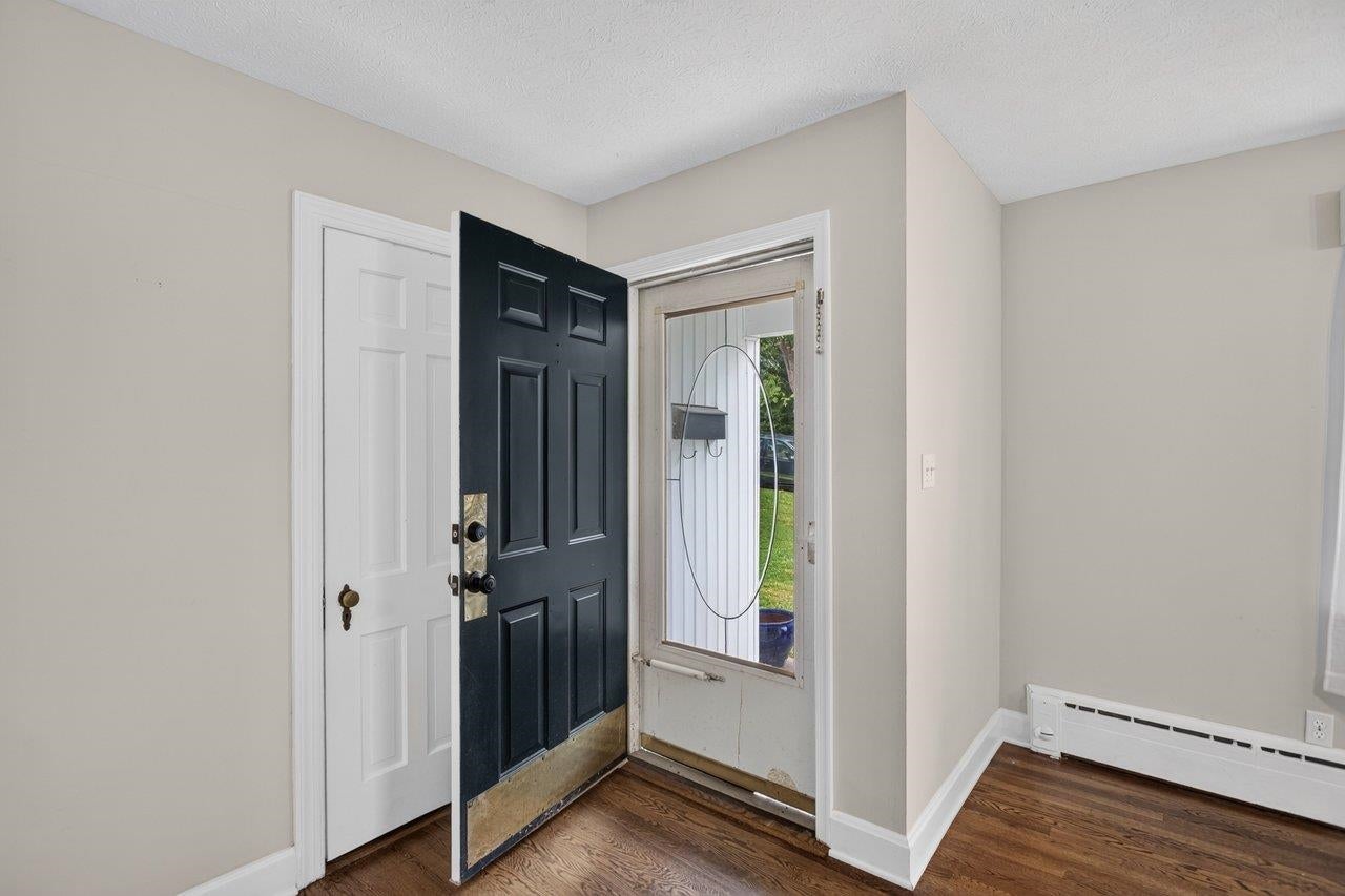 107 HARPER CT