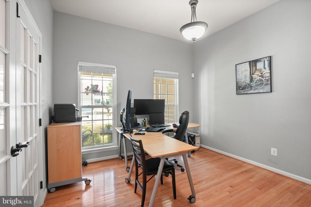 Warrenton, Virginia, United States, 4 Bedrooms Bedrooms, ,3 BathroomsBathrooms,Residential,Active,205137