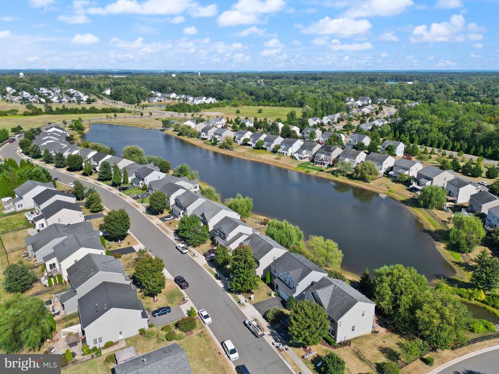 Warrenton, Virginia, United States, 4 Bedrooms Bedrooms, ,3 BathroomsBathrooms,Residential,Active,205137