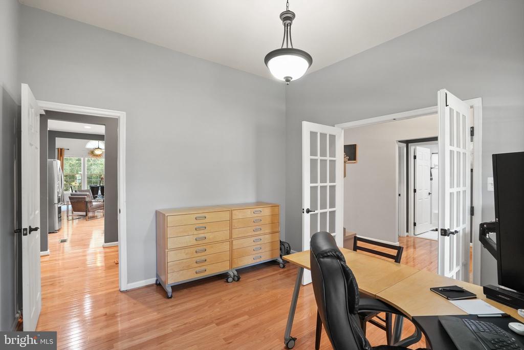 Warrenton, Virginia, United States, 4 Bedrooms Bedrooms, ,3 BathroomsBathrooms,Residential,Active,205137