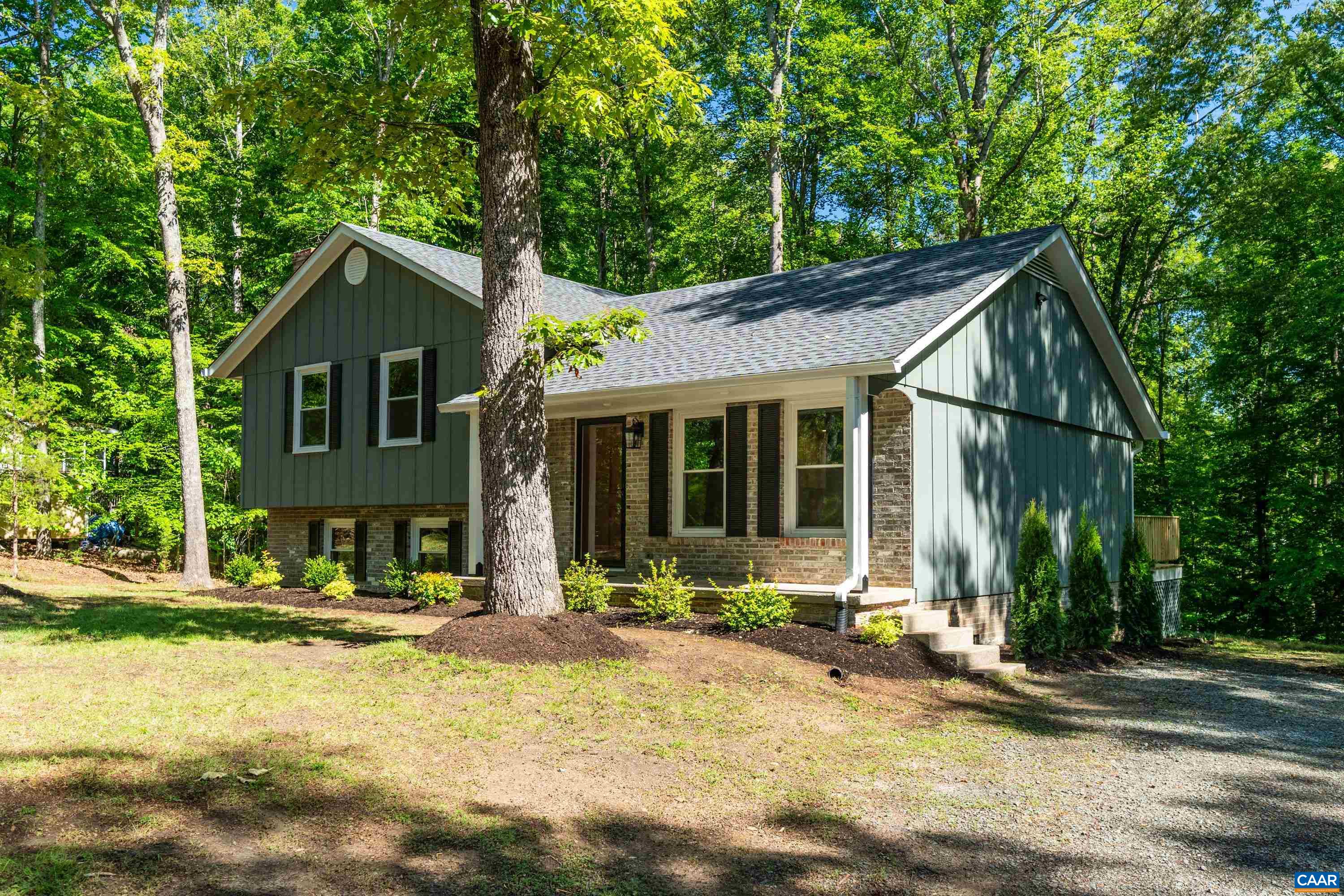 309 CRESTFIELD CT