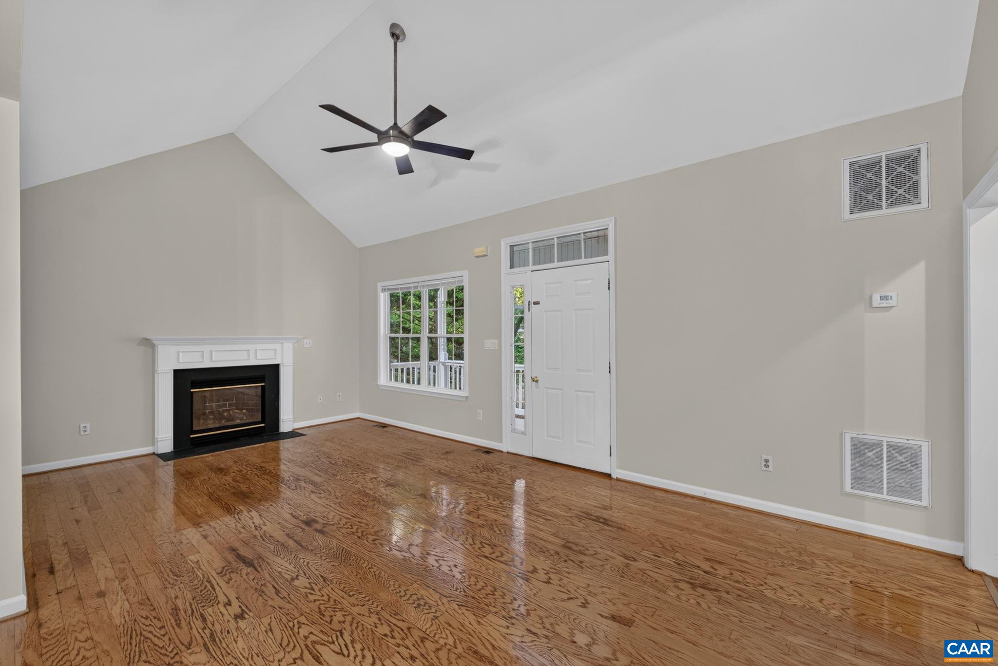 803 JEFFERSON DR
