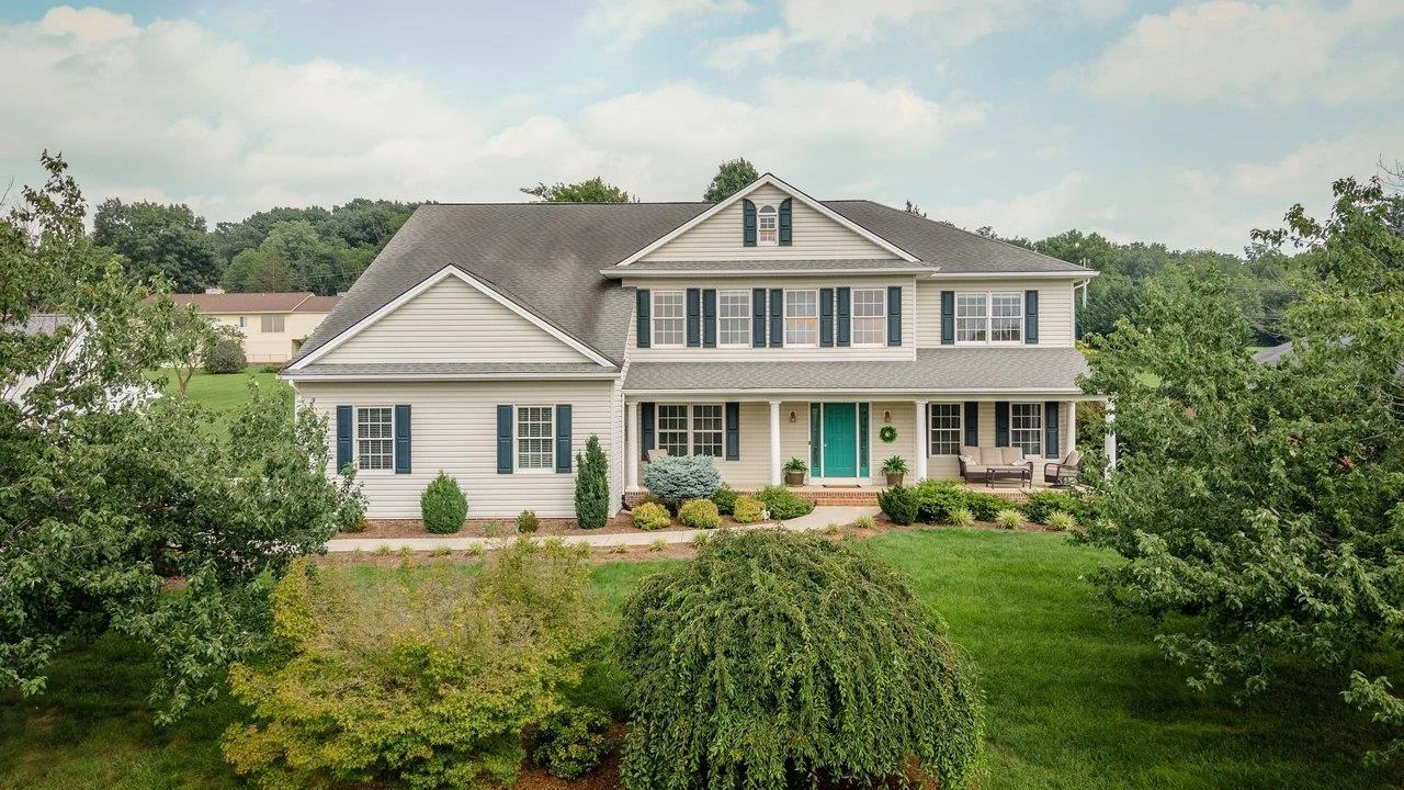 855 Wild Cherry Ln