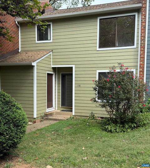 Photo of 638 Crumpet Ct, Charlottesville, VA 22901 (MLS # 670079)