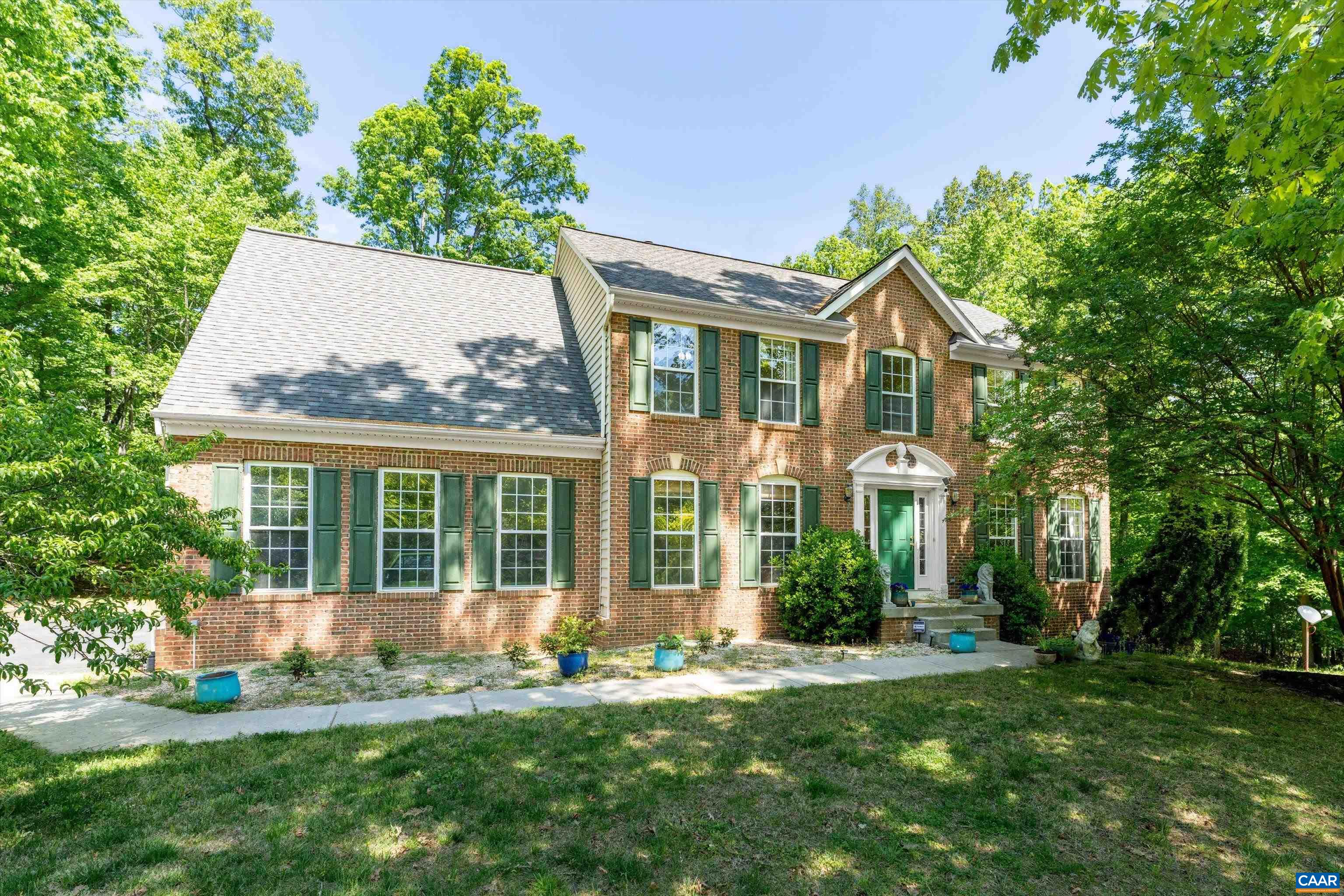 419 CARTER LN