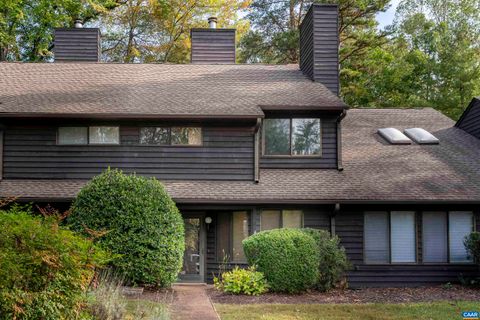 Photo of 1545 Birnam Dr, Charlottesville, VA 22901 (MLS # 670004)