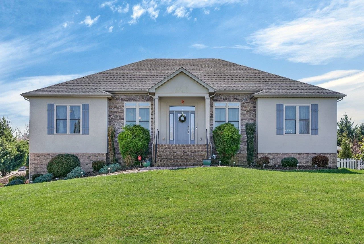 2005 Marigold Cir