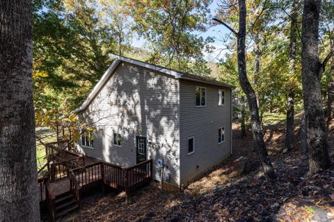 Photo of 5067 Nicklaus Ln, Mcgaheysville, VA 22840 (MLS # 670123)