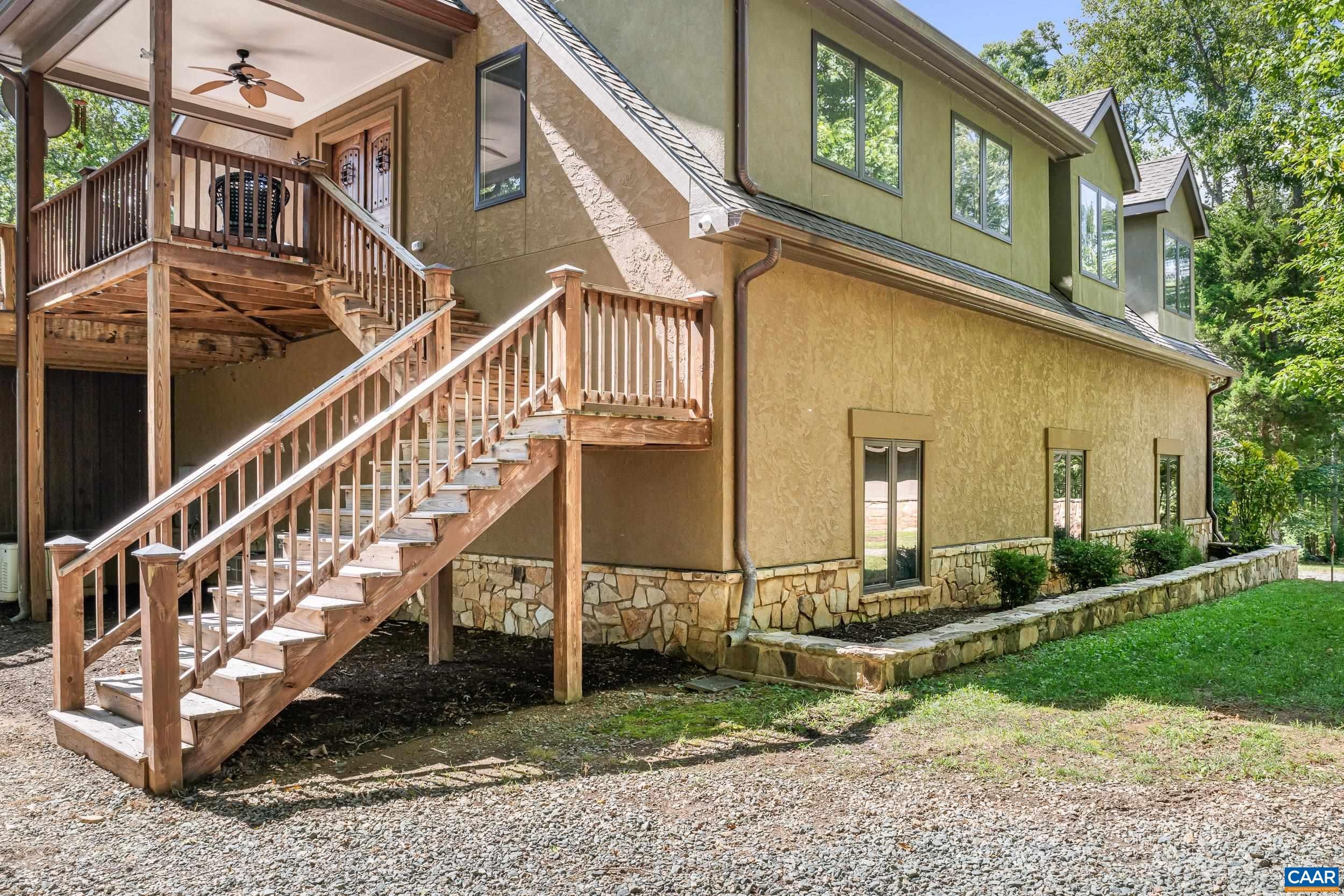 2725 THOMAS JEFFERSON PKWY