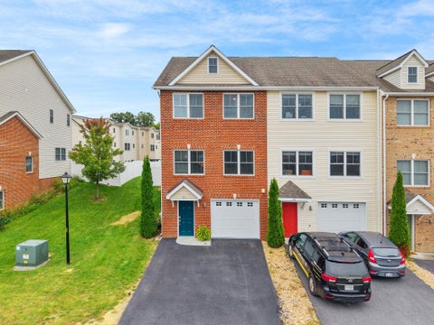 Photo for 380 TANZANITE DR