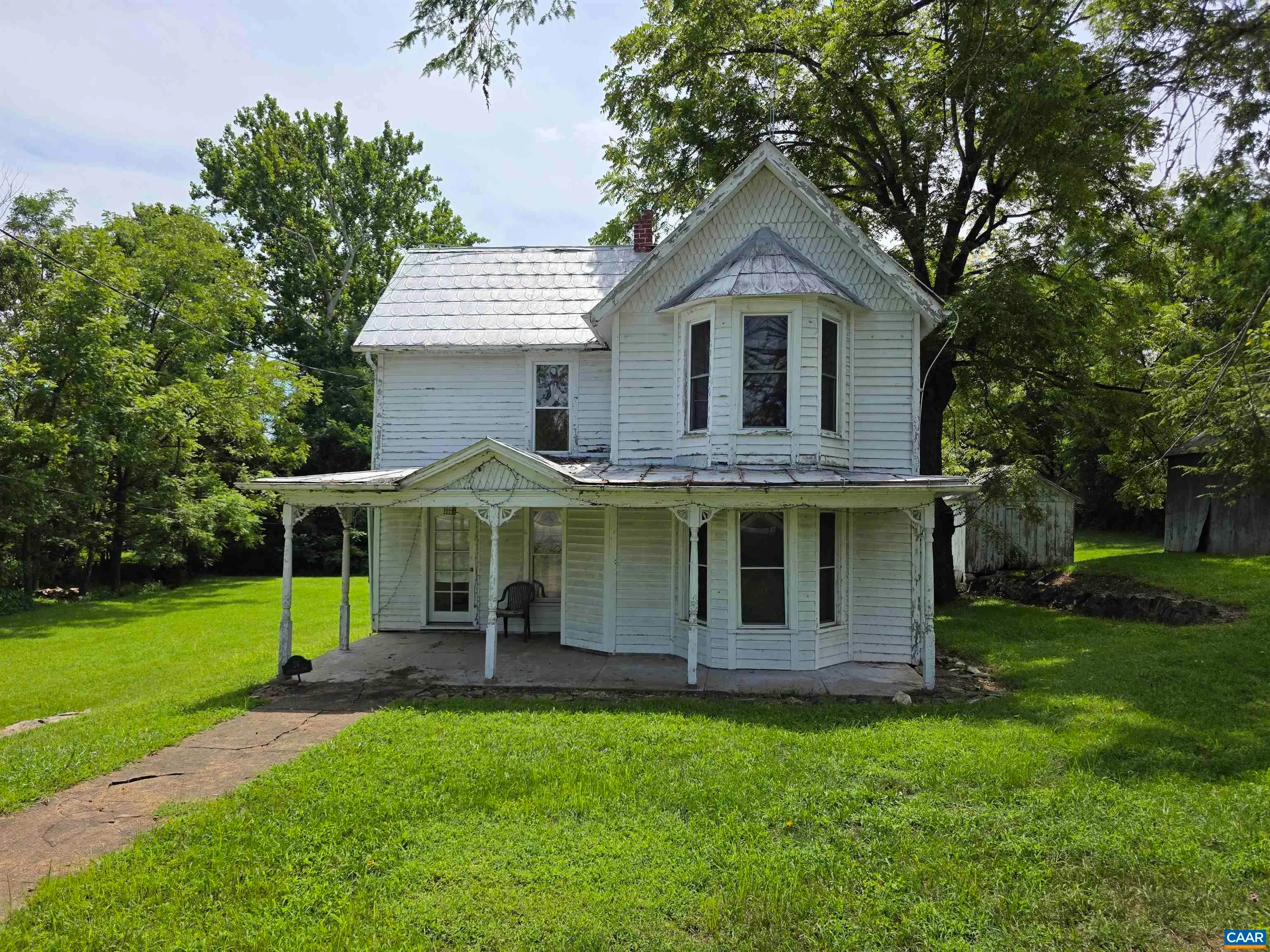 276 Main St