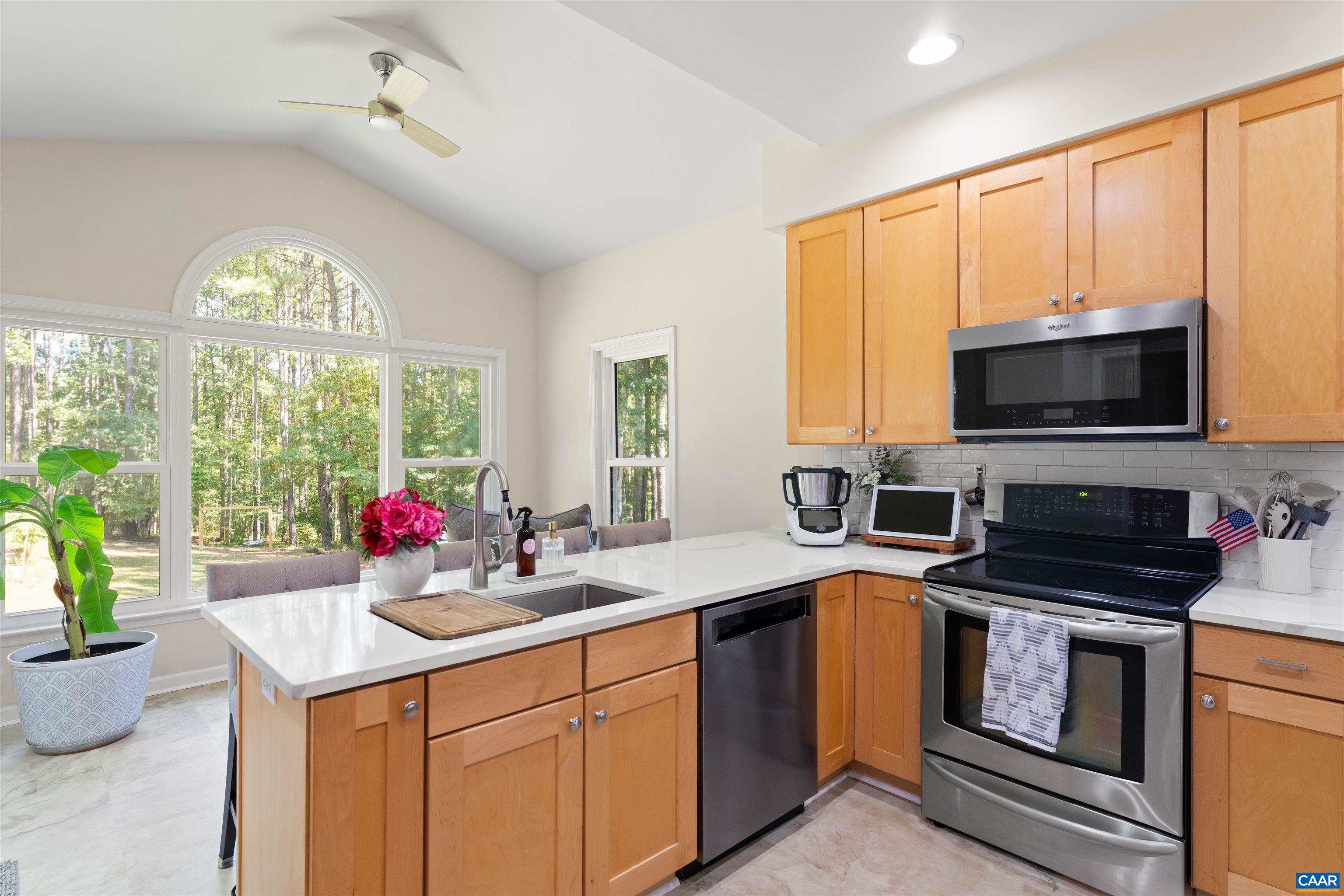211 RED CEDAR RD