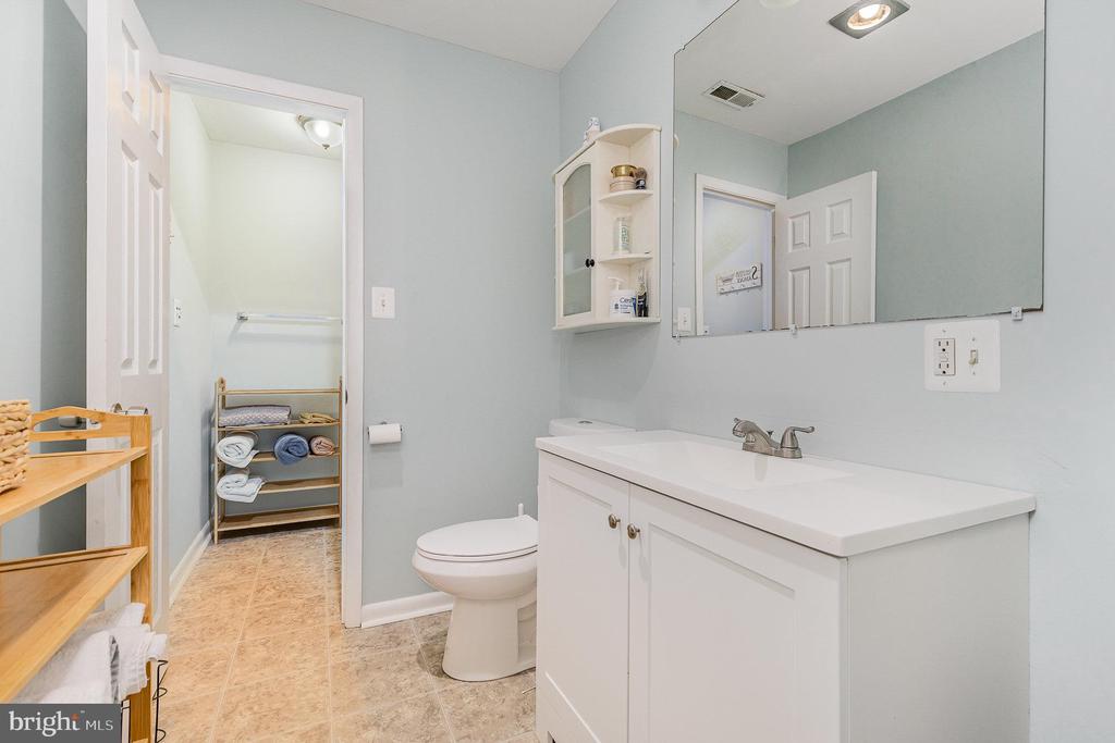 Fredericksburg, Virginia 22407, United States, 3 Bedrooms Bedrooms, ,2 BathroomsBathrooms,Residential,Pending,111739