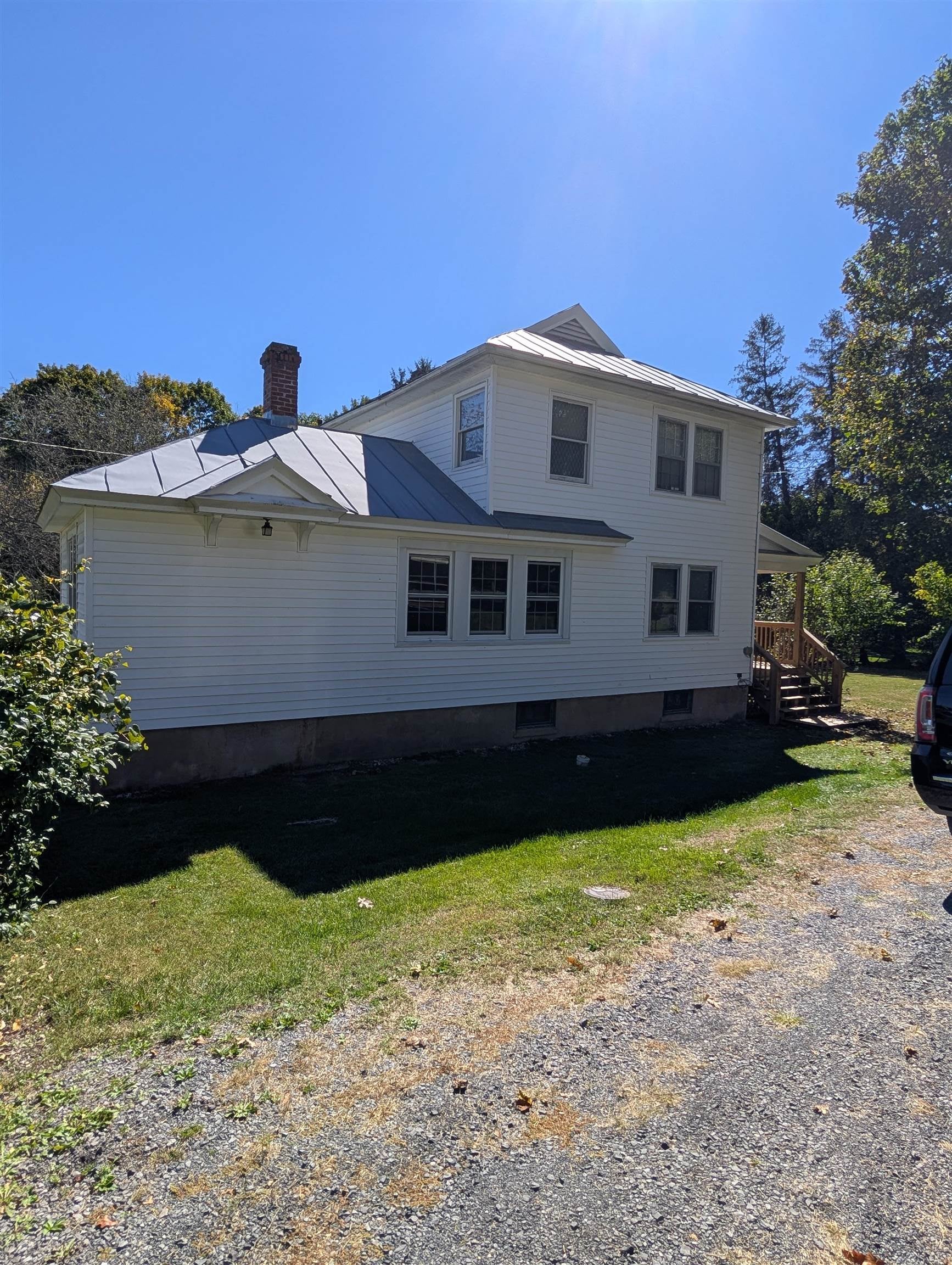 41 LAKE VIEW DR