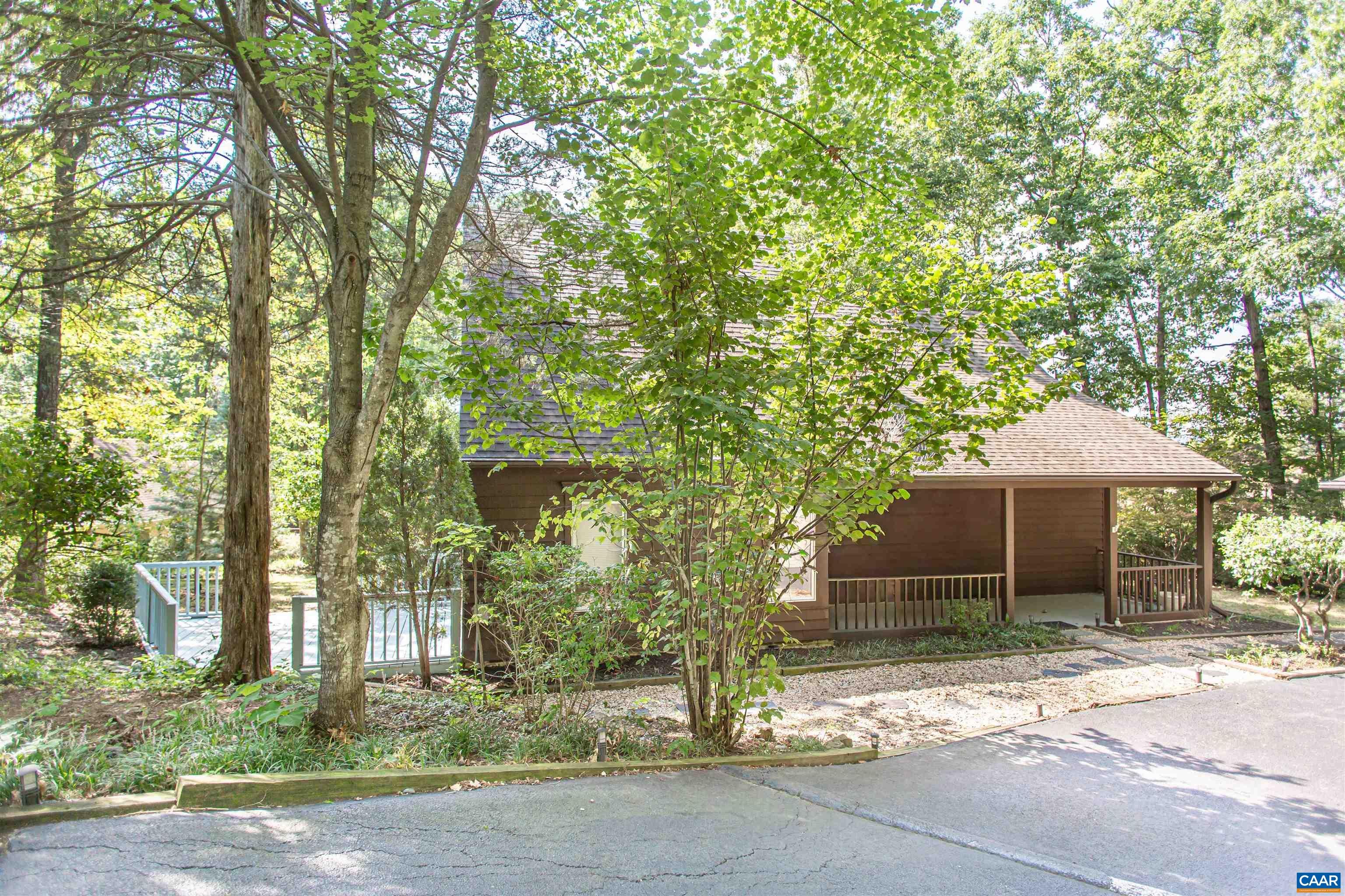 1479 GRAY STONE CT