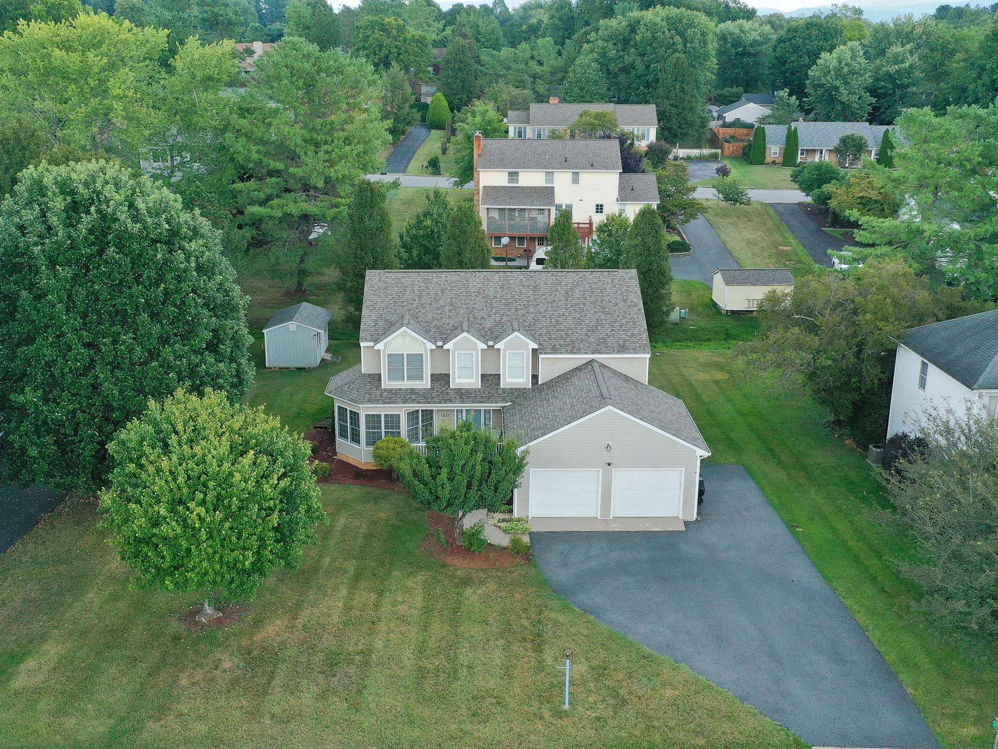 1627 Chatham Rd, Waynesboro, VA, 22980